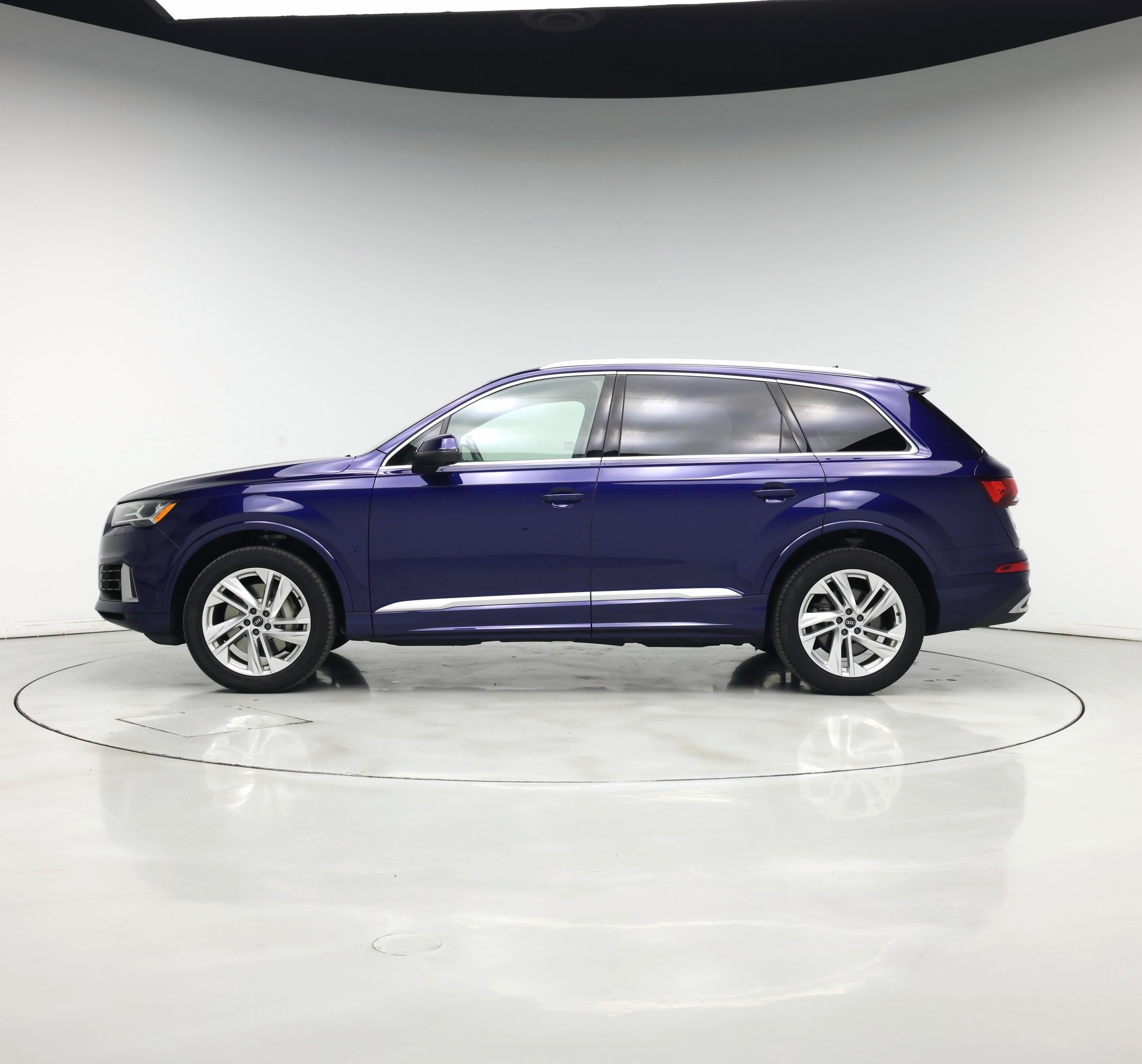 Thumbnail: 2021 Audi Q7 - 3