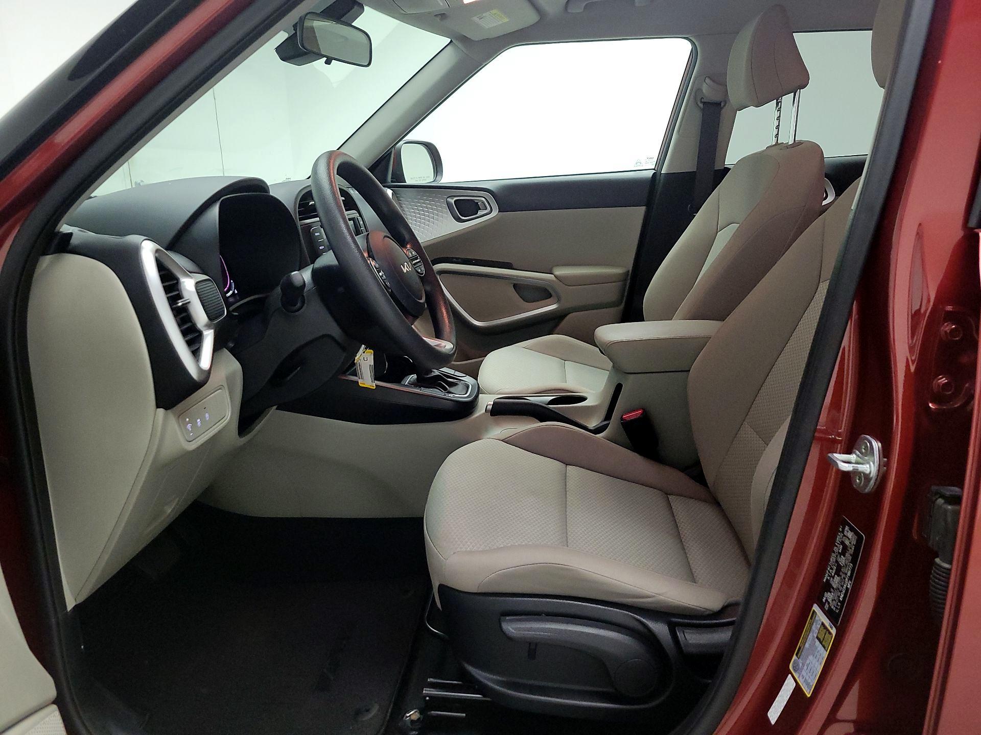 Thumbnail: 2023 Kia Soul - 11