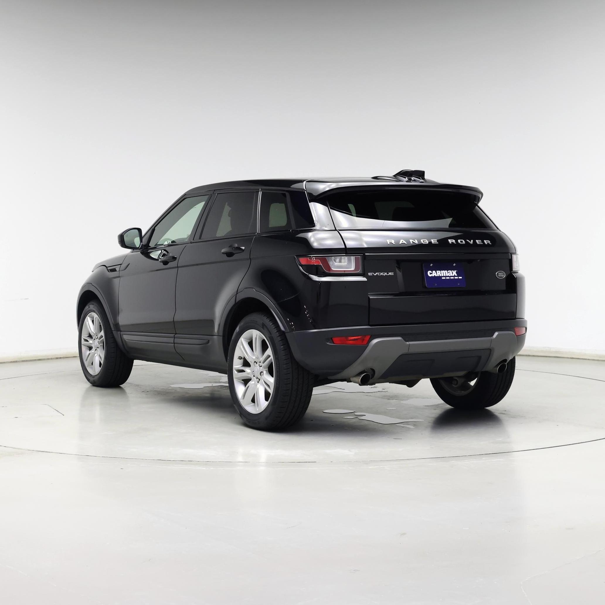 Thumbnail: 2019 Land Rover Range Rover Evoque - 2