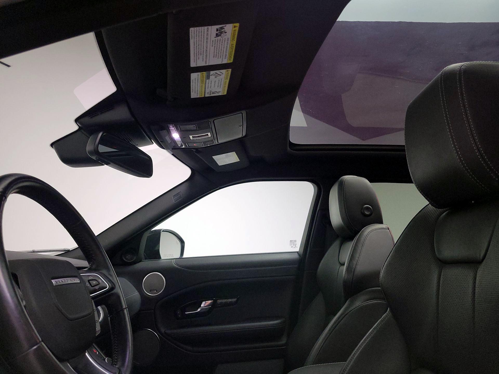 Thumbnail: 2019 Land Rover Range Rover Evoque - 20