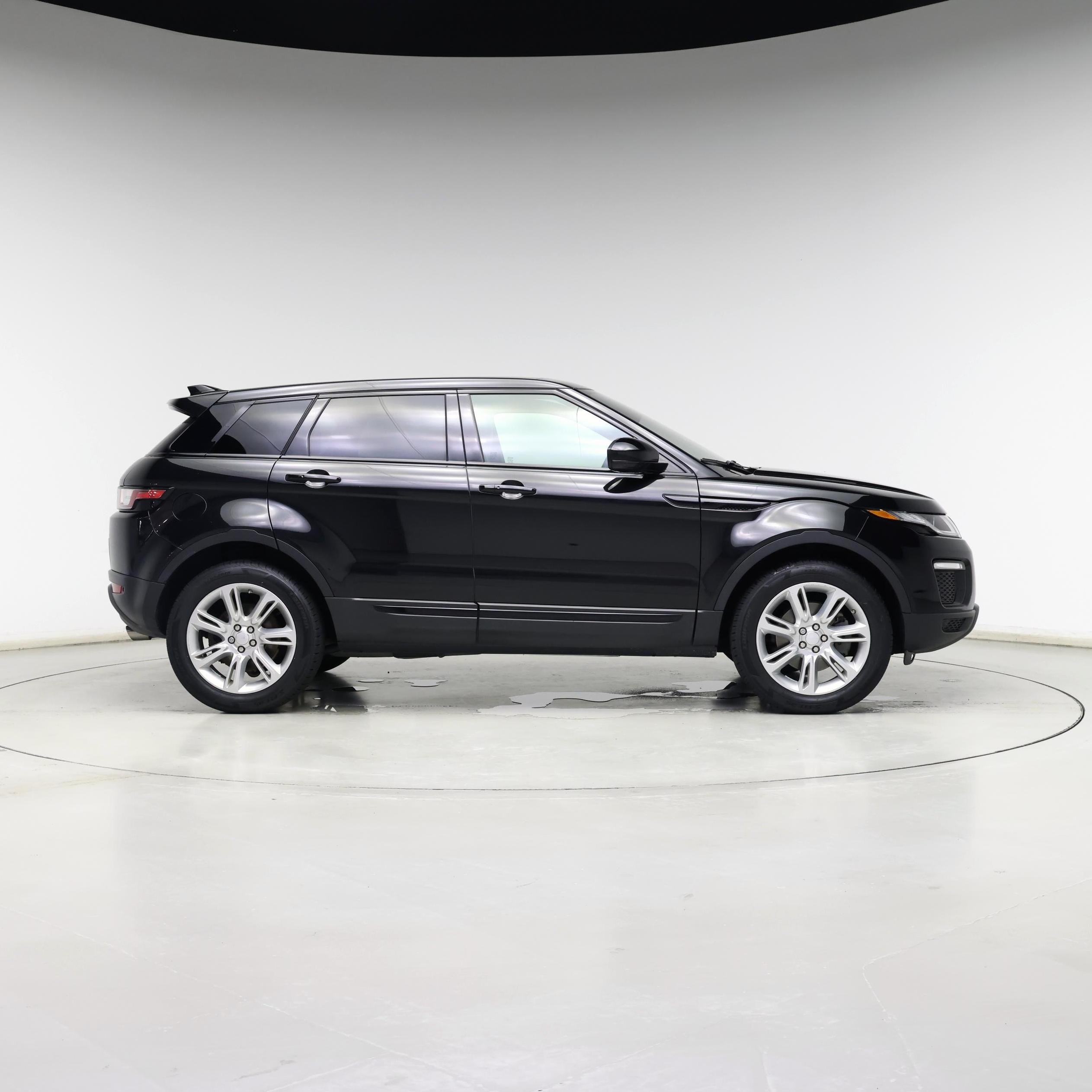 Thumbnail: 2019 Land Rover Range Rover Evoque - 7