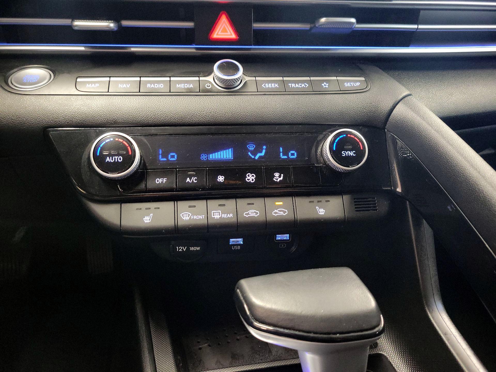 Thumbnail: 2022 Hyundai Elantra - 16