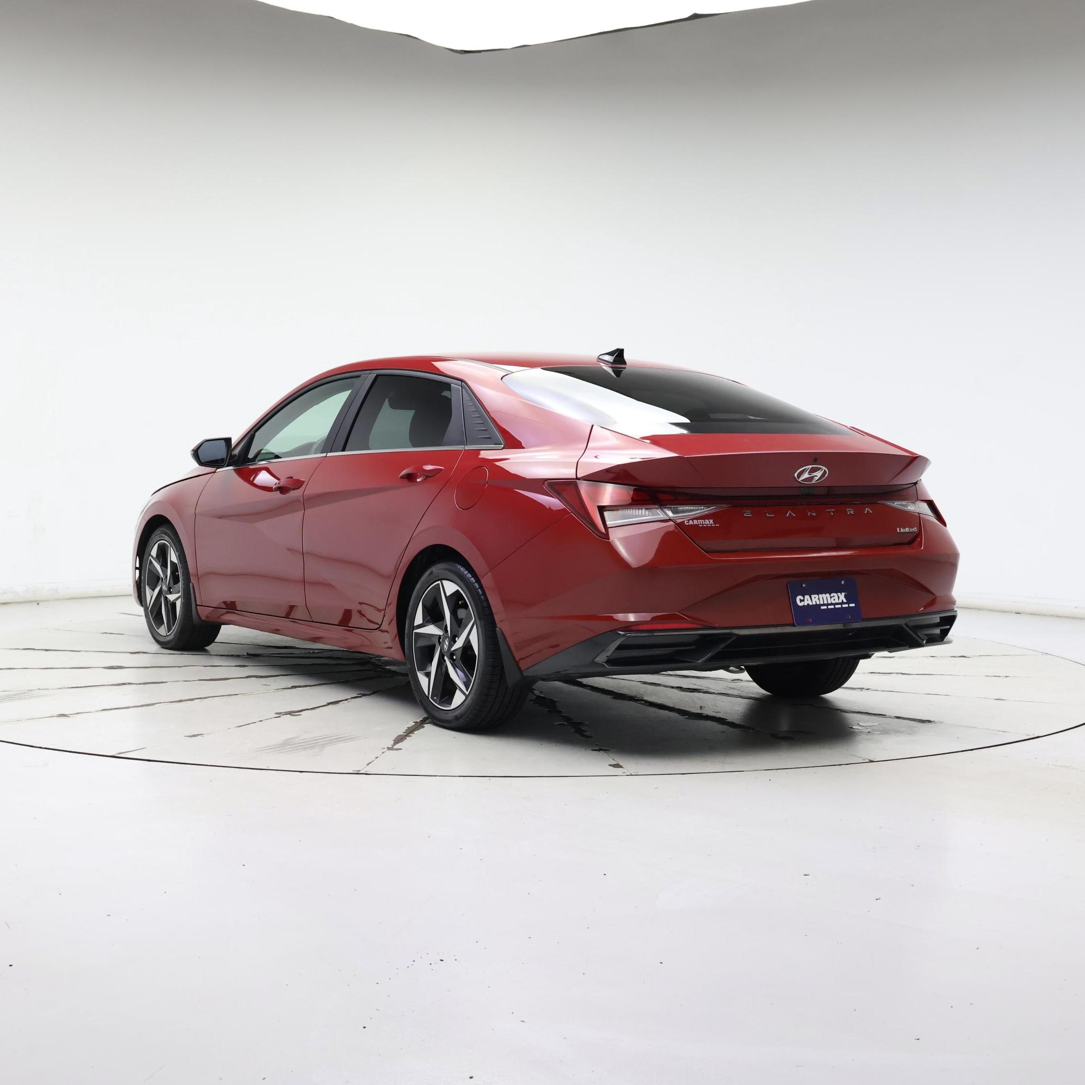 Thumbnail: 2022 Hyundai Elantra - 2