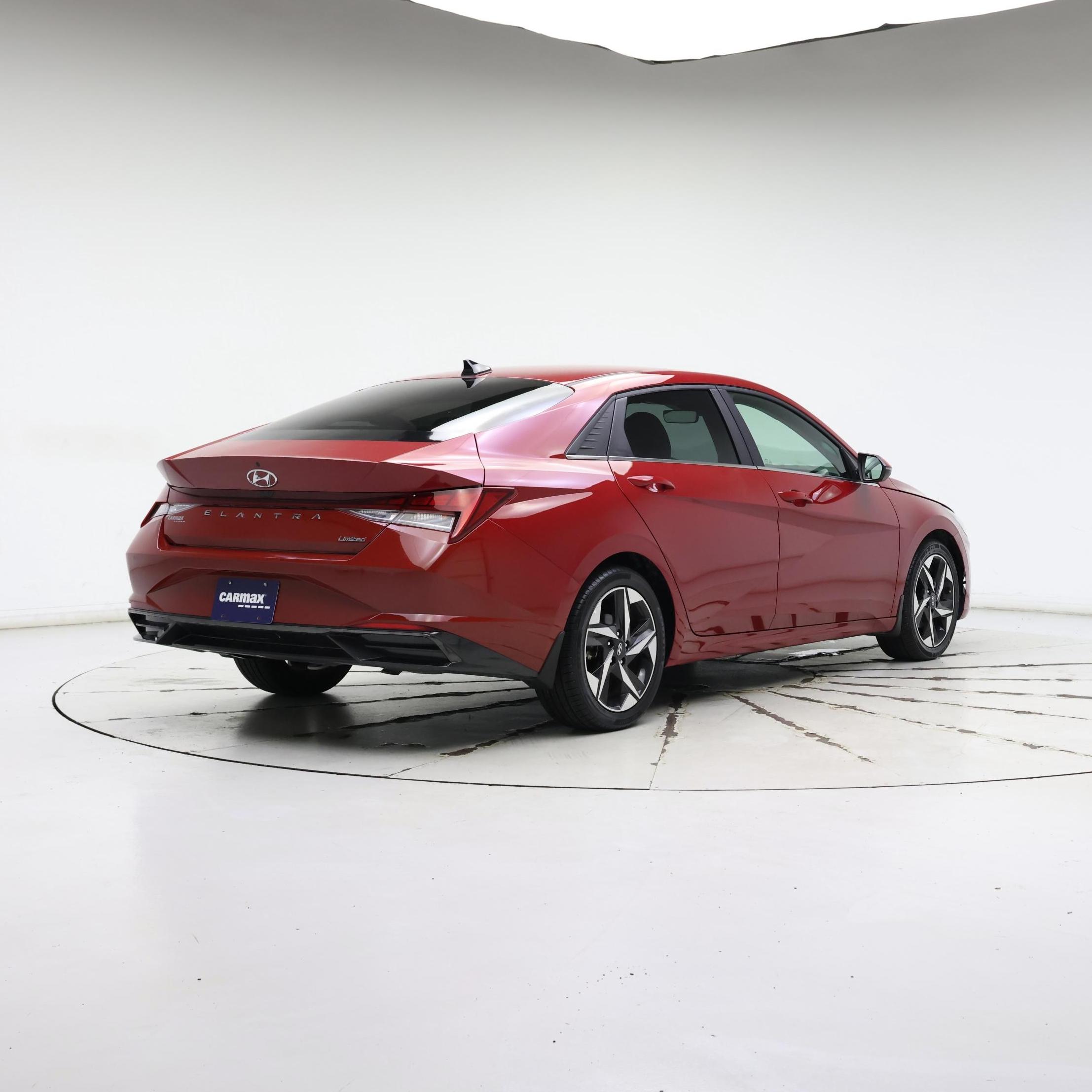 Thumbnail: 2022 Hyundai Elantra - 8