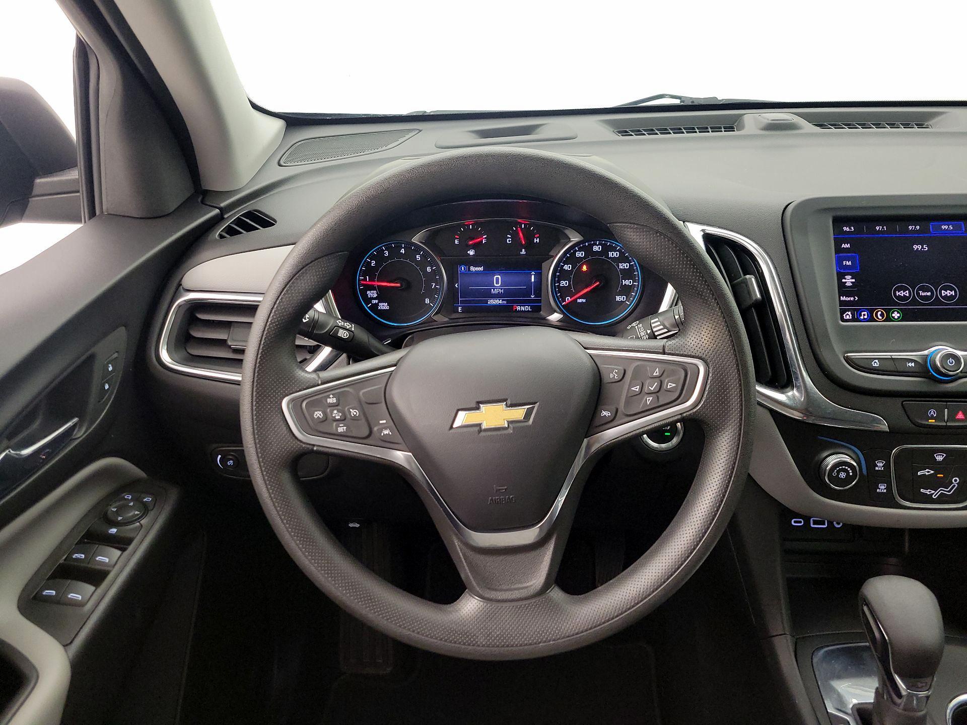 Thumbnail: 2023 Chevrolet Equinox - 10