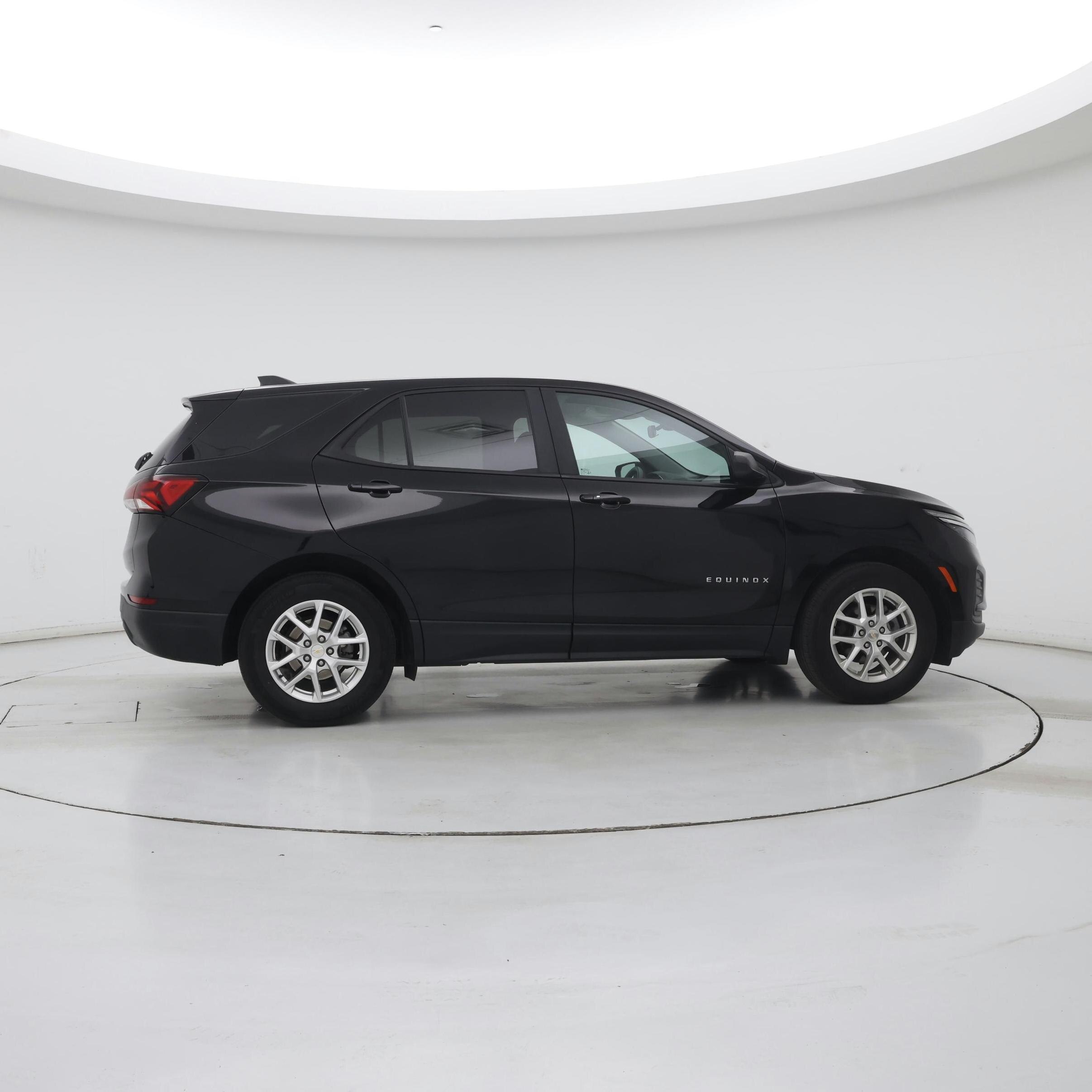 Thumbnail: 2023 Chevrolet Equinox - 7