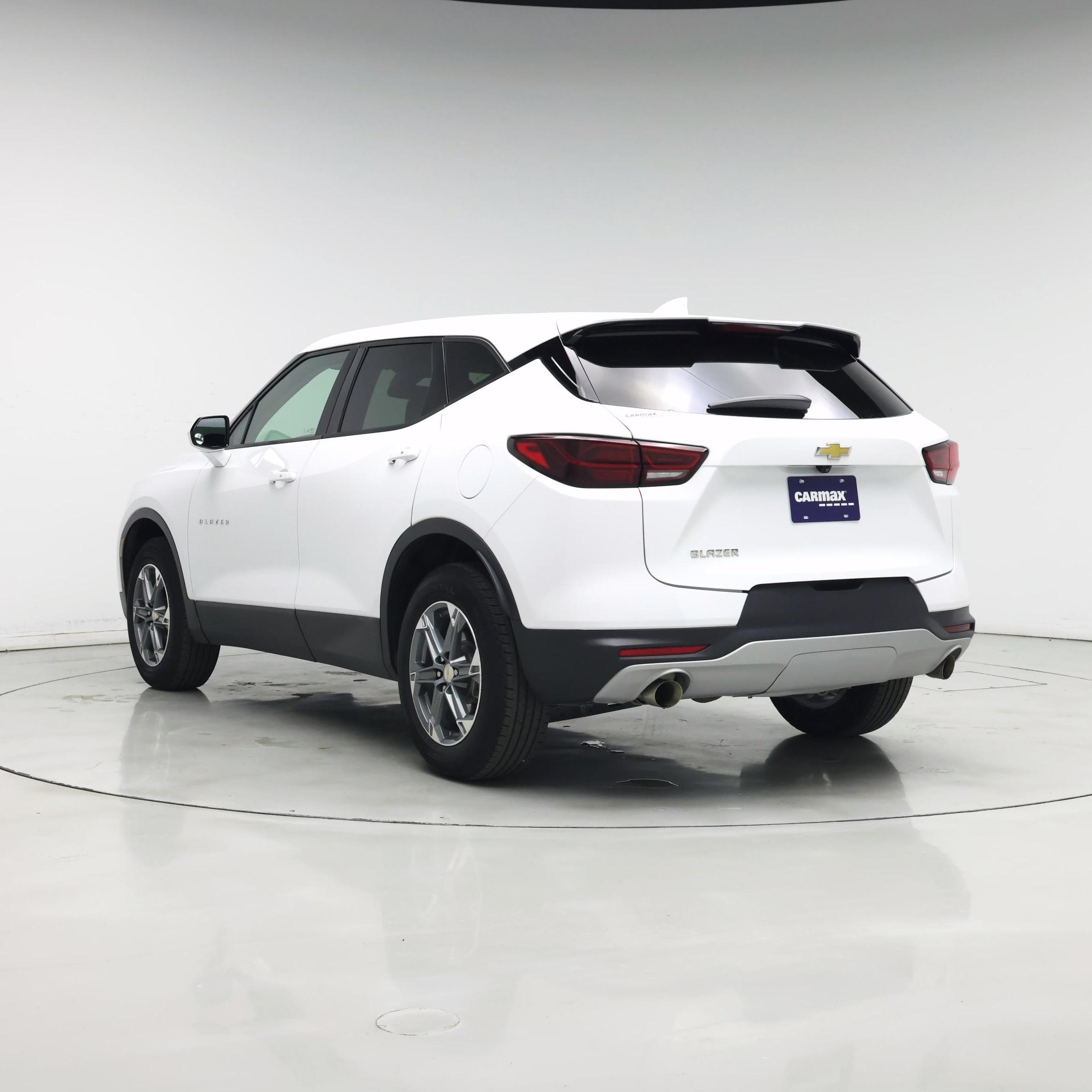 Thumbnail: 2023 Chevrolet Blazer - 2