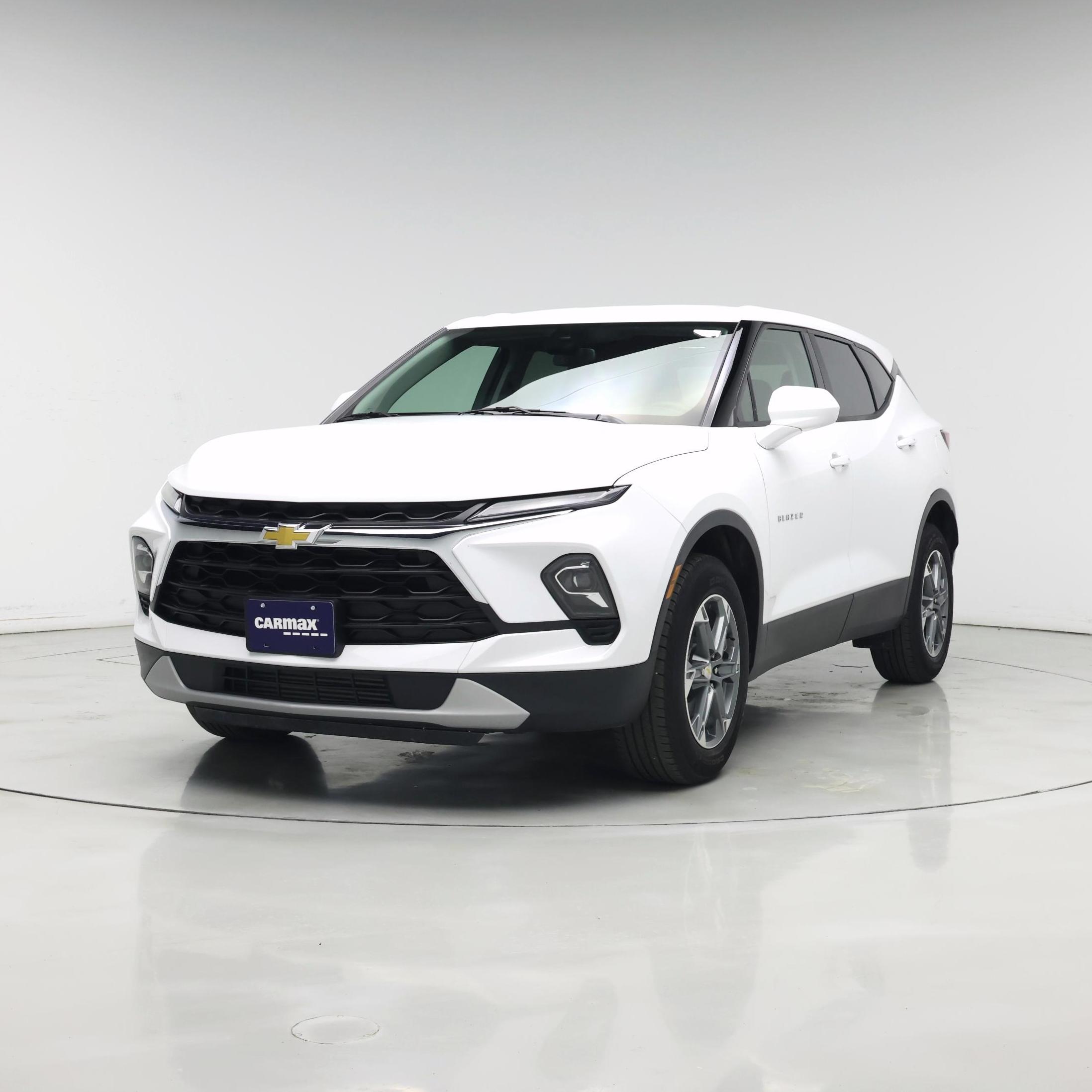 Thumbnail: 2023 Chevrolet Blazer - 4