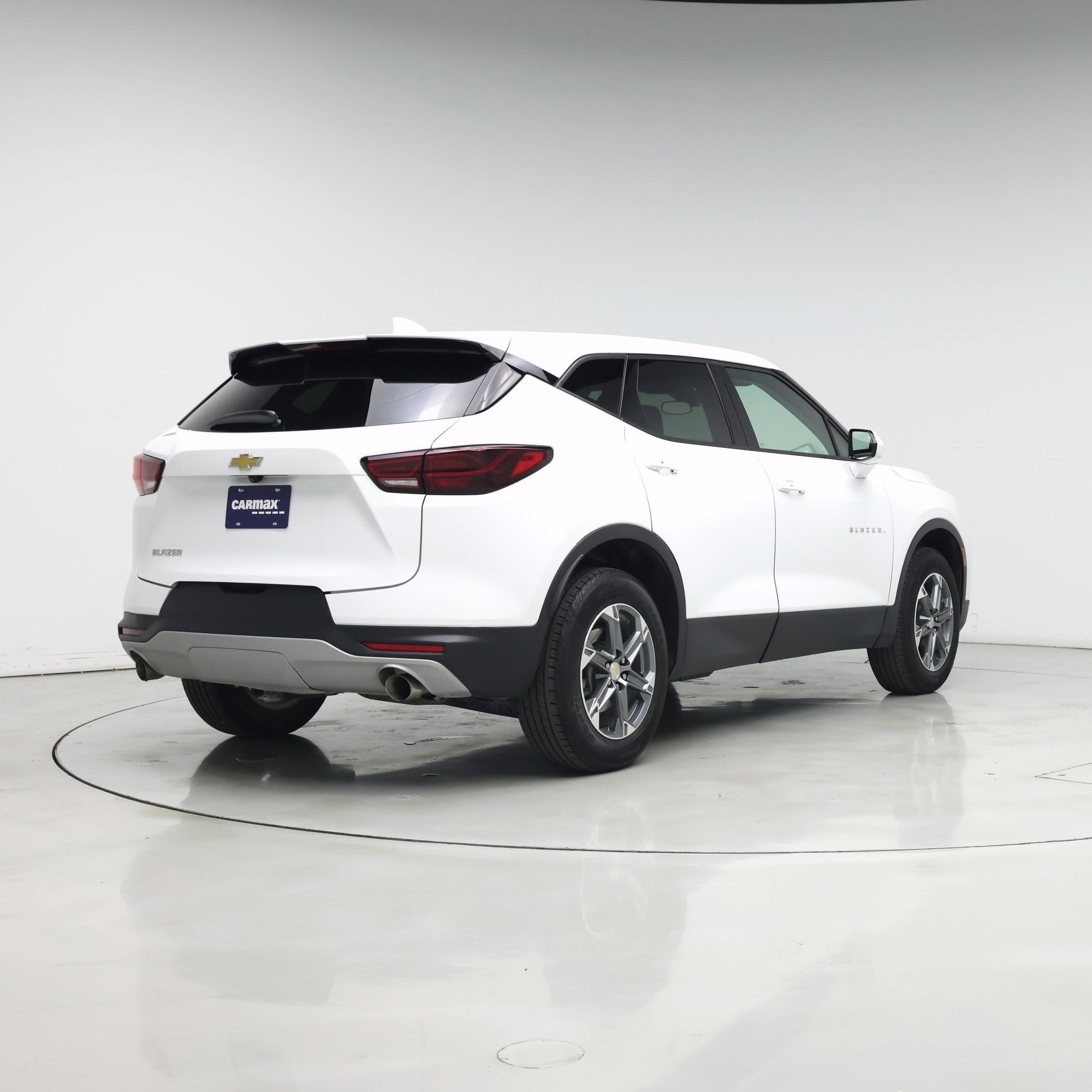 Thumbnail: 2023 Chevrolet Blazer - 8