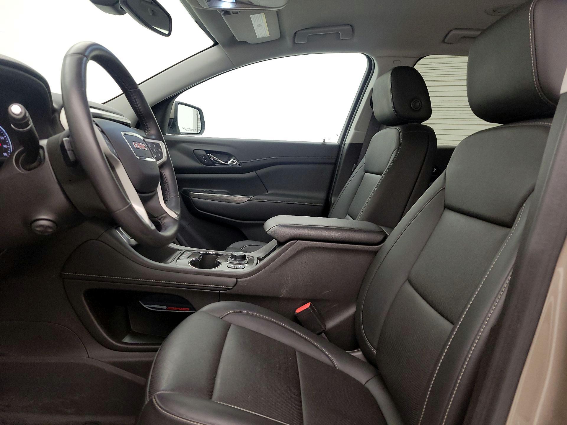 Thumbnail: 2022 GMC Acadia - 11