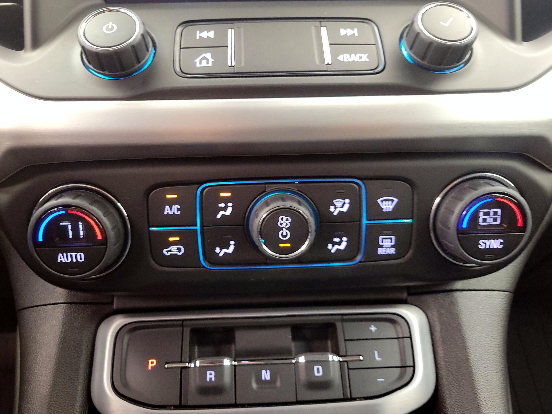 Thumbnail: 2022 GMC Acadia - 15