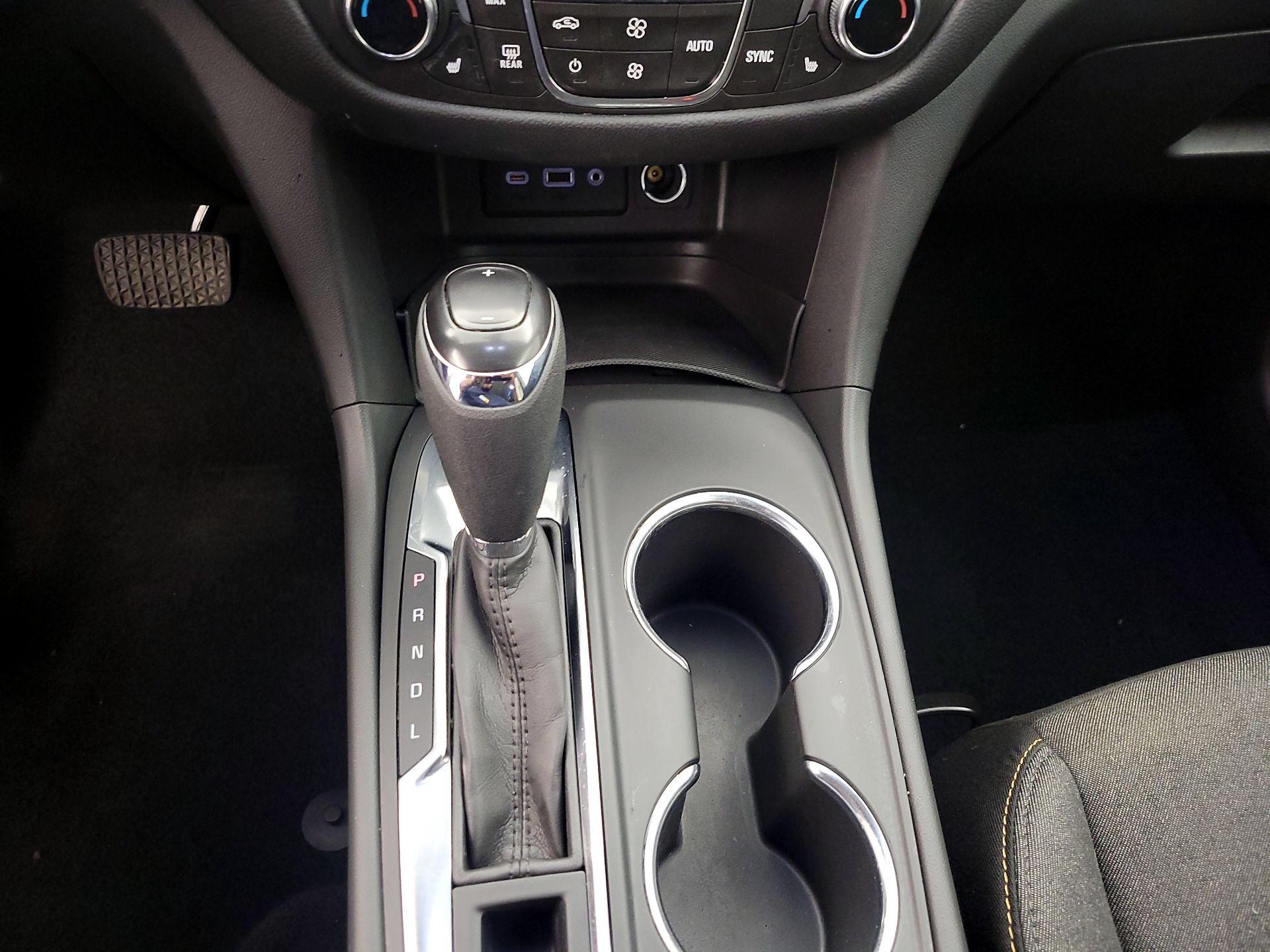 Thumbnail: 2021 Chevrolet Equinox - 17