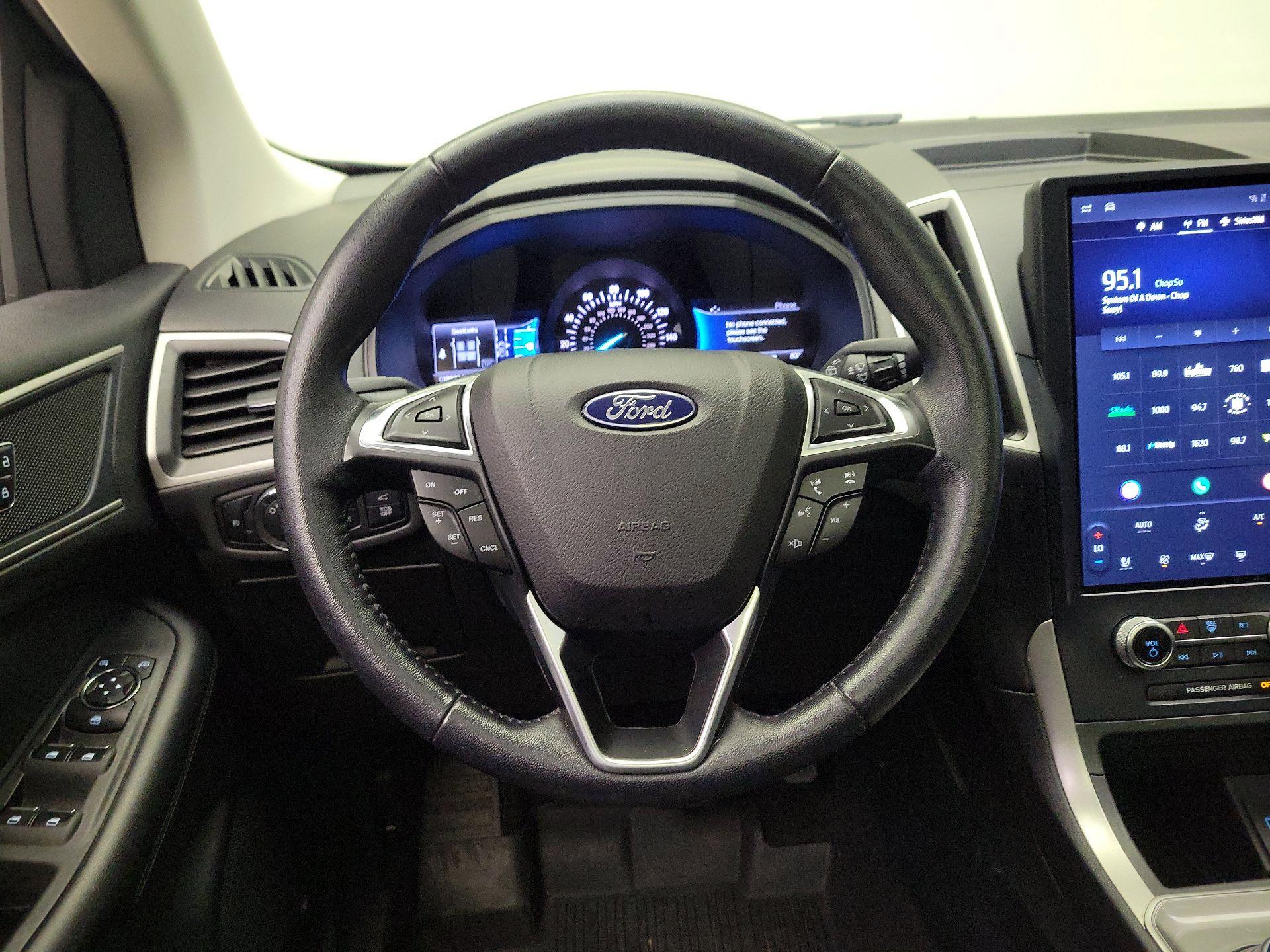Thumbnail: 2023 Ford Edge - 10
