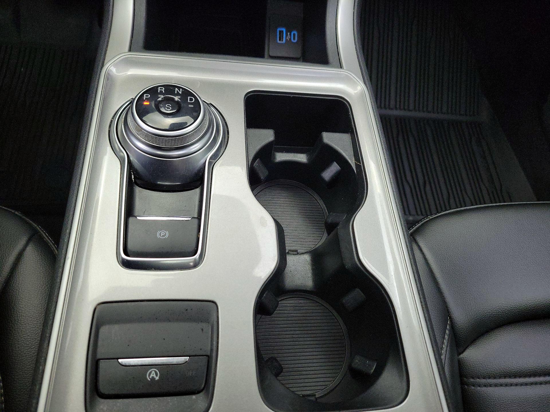 Thumbnail: 2023 Ford Edge - 17
