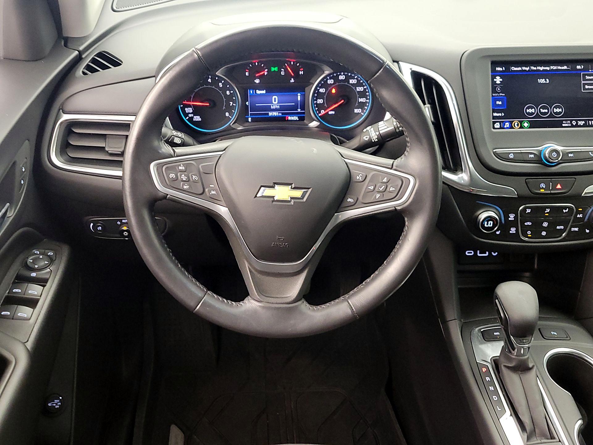 Thumbnail: 2022 Chevrolet Equinox - 10