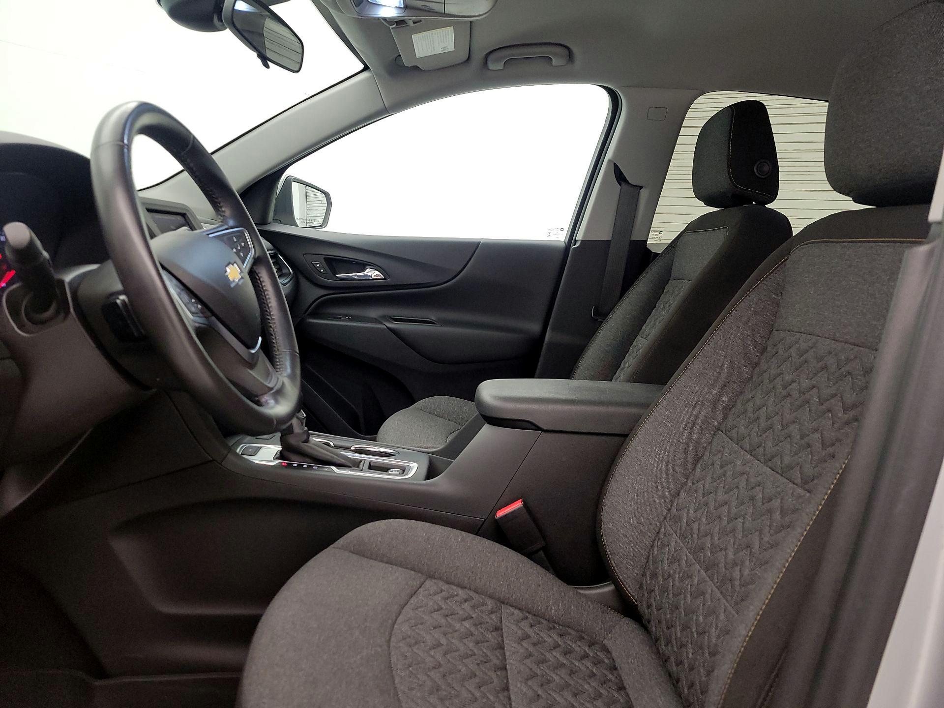 Thumbnail: 2022 Chevrolet Equinox - 11