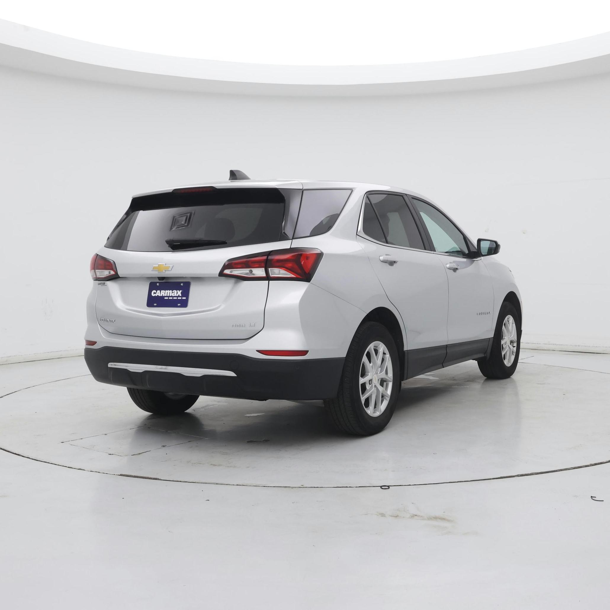 Thumbnail: 2022 Chevrolet Equinox - 8