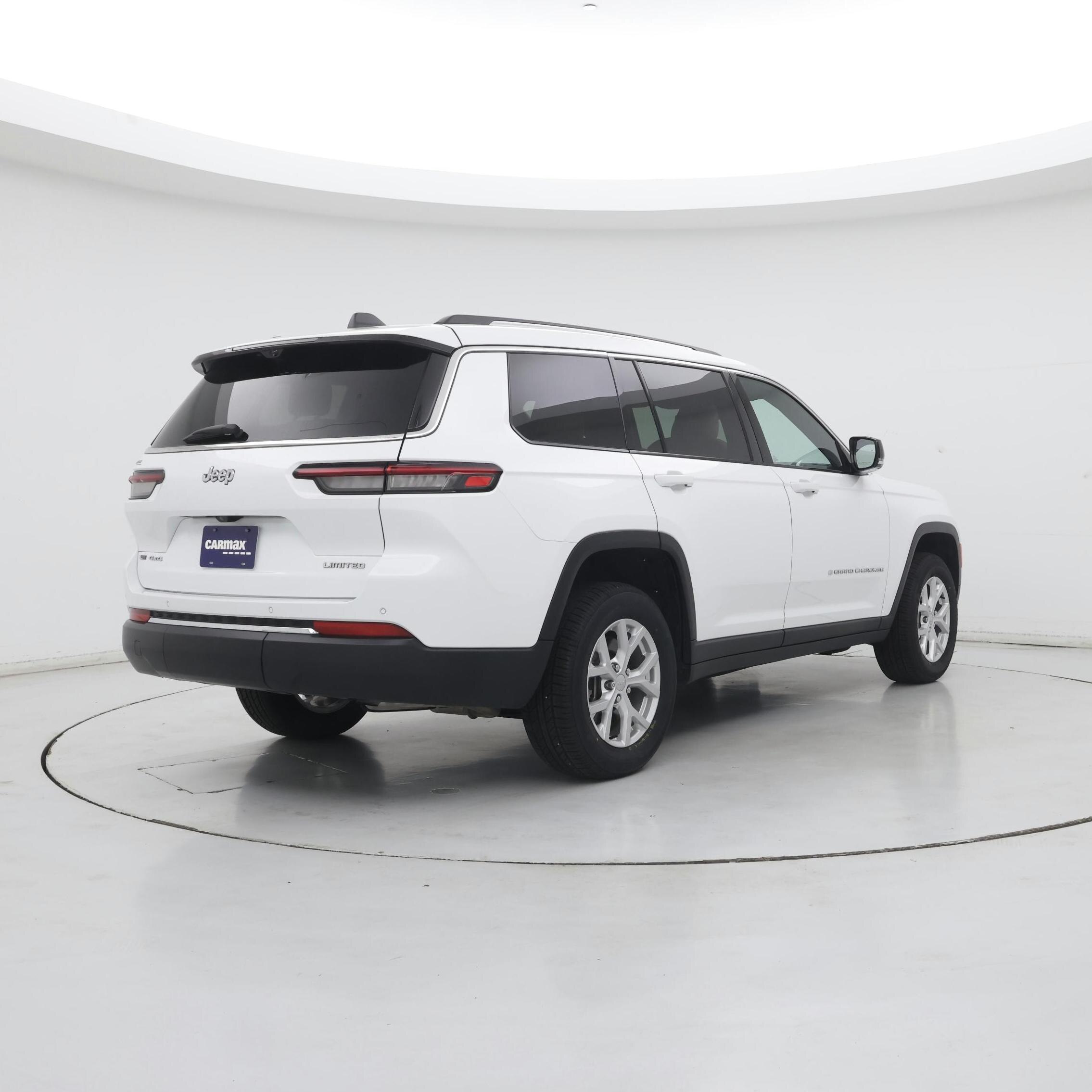 Thumbnail: 2023 Jeep Grand Cherokee L - 8