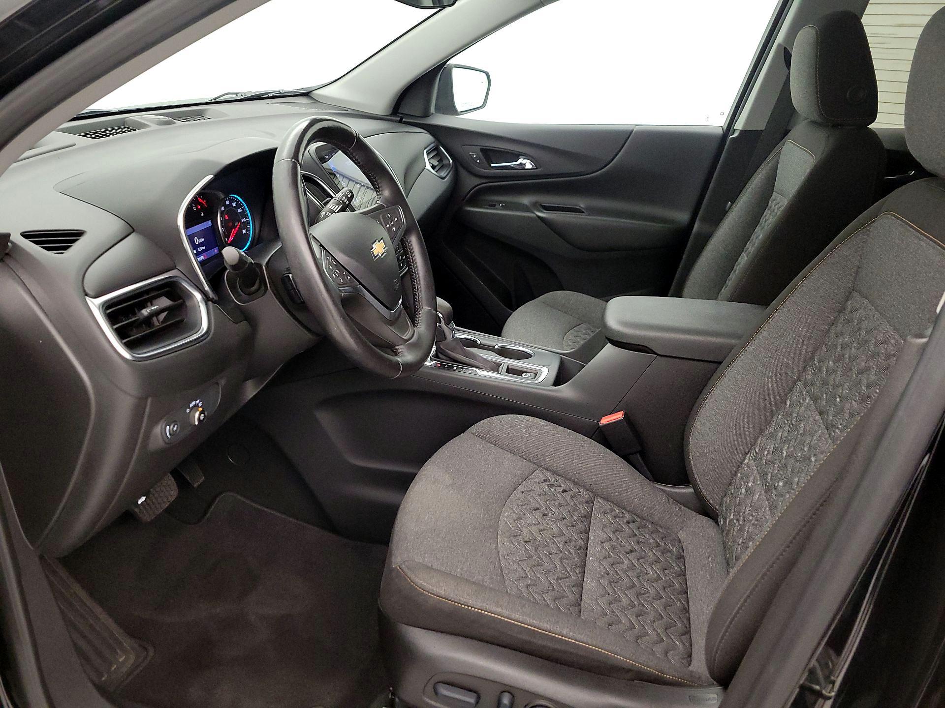 Thumbnail: 2022 Chevrolet Equinox - 11