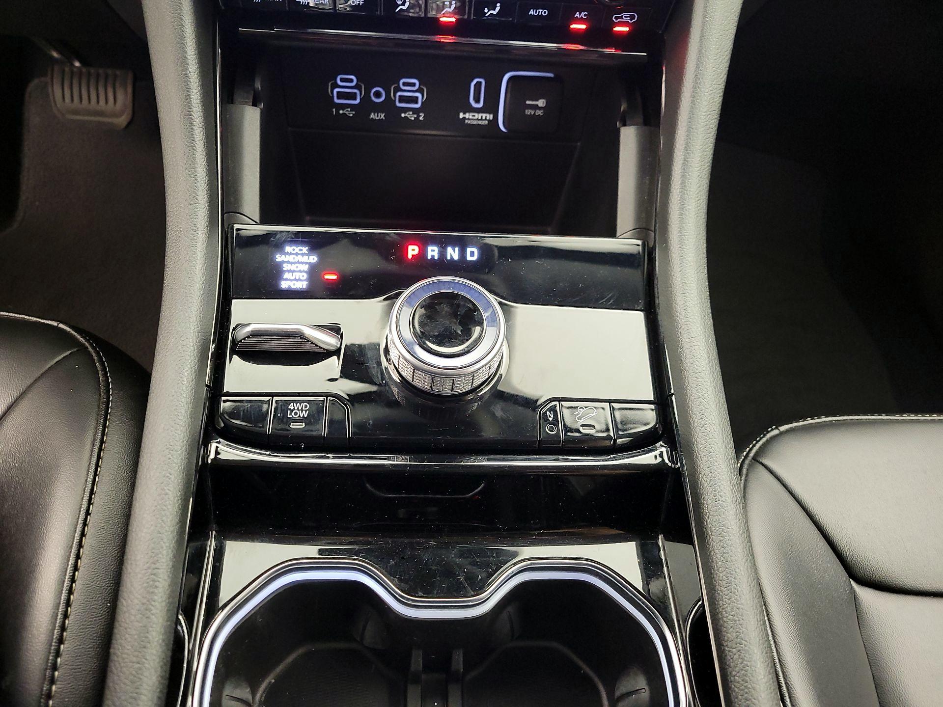 Thumbnail: 2023 Jeep Grand Cherokee - 18