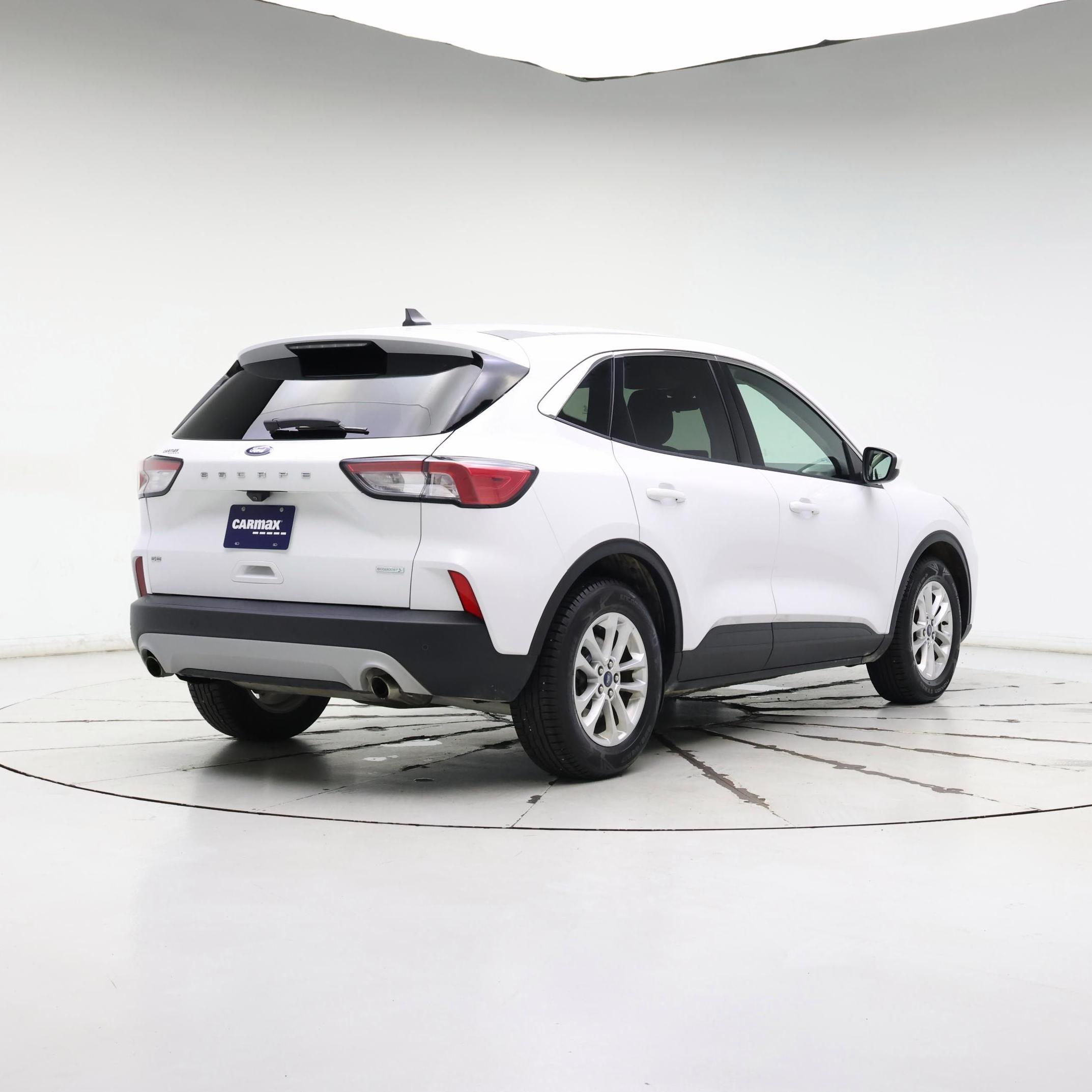 Thumbnail: 2020 Ford Escape - 8
