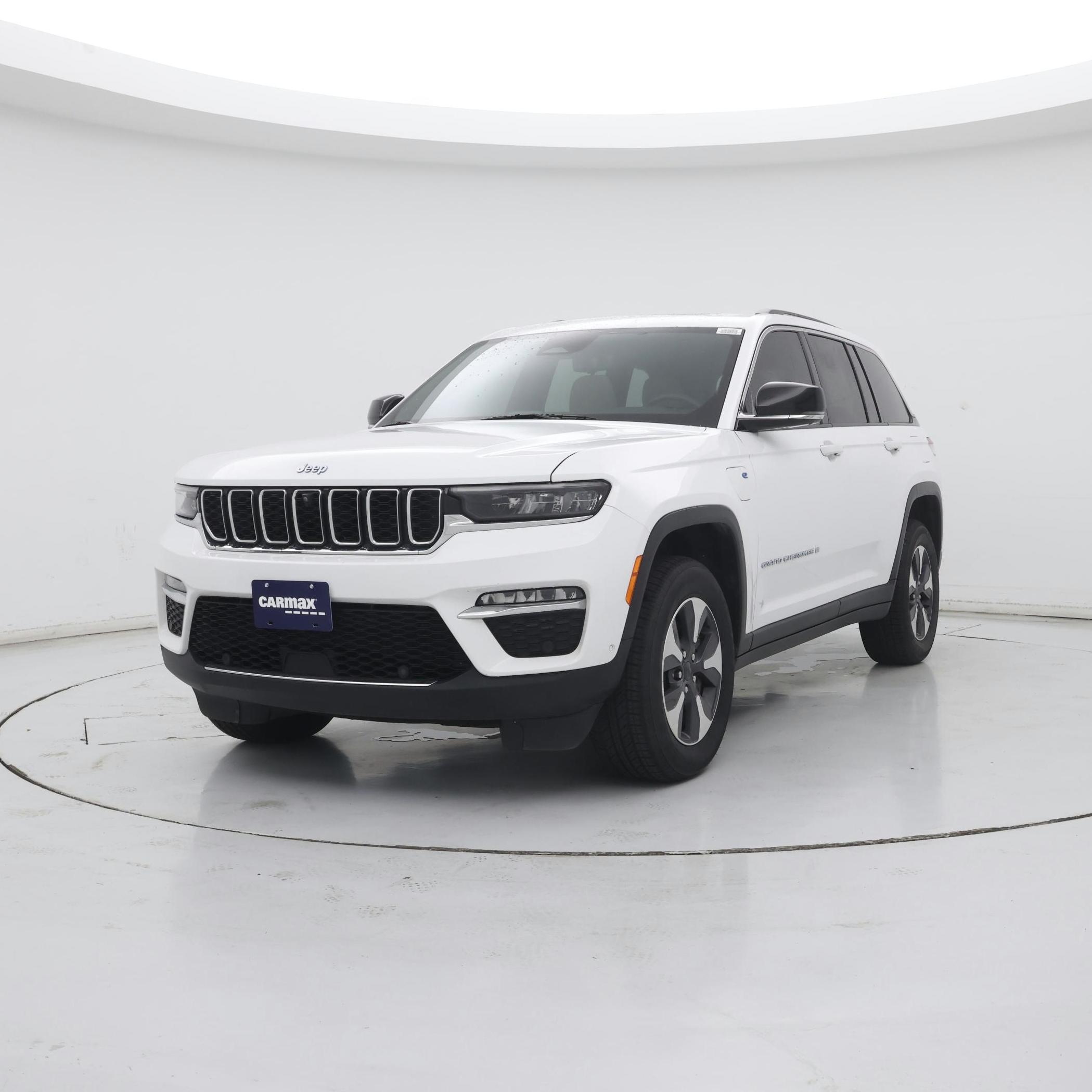Thumbnail: 2022 Jeep Grand Cherokee - 4