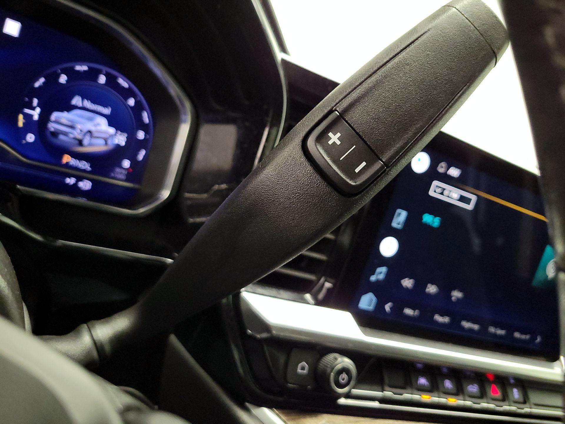 Thumbnail: 2022 Chevrolet Silverado 1500 - 16