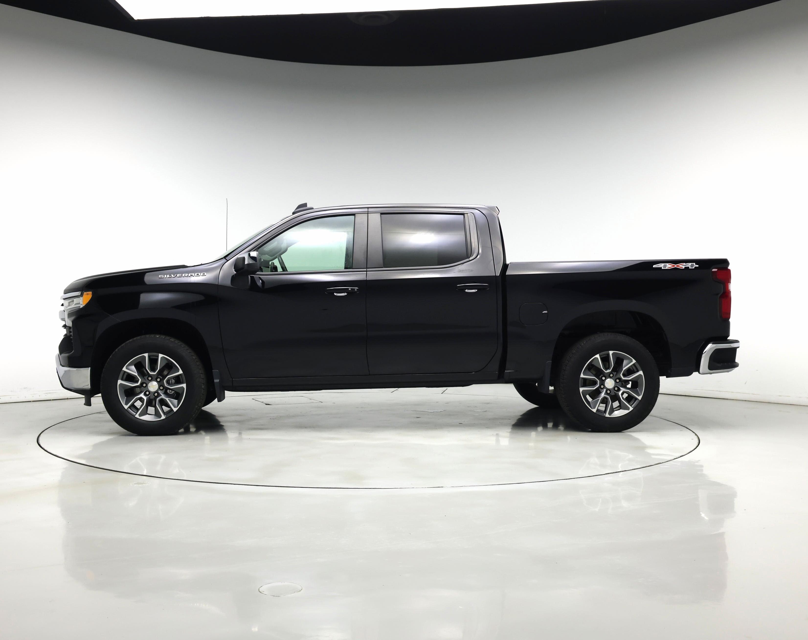 Thumbnail: 2022 Chevrolet Silverado 1500 - 3