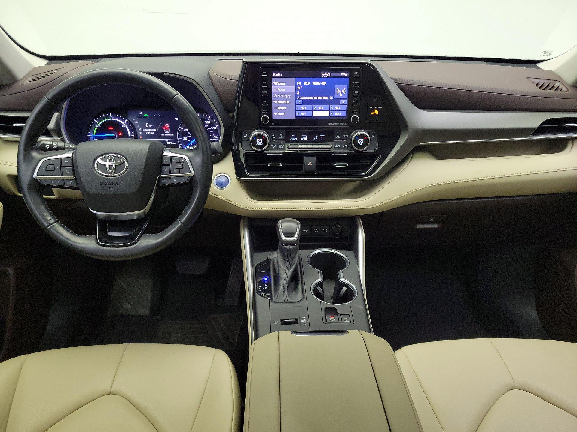 Thumbnail: 2021 Toyota Highlander - 9