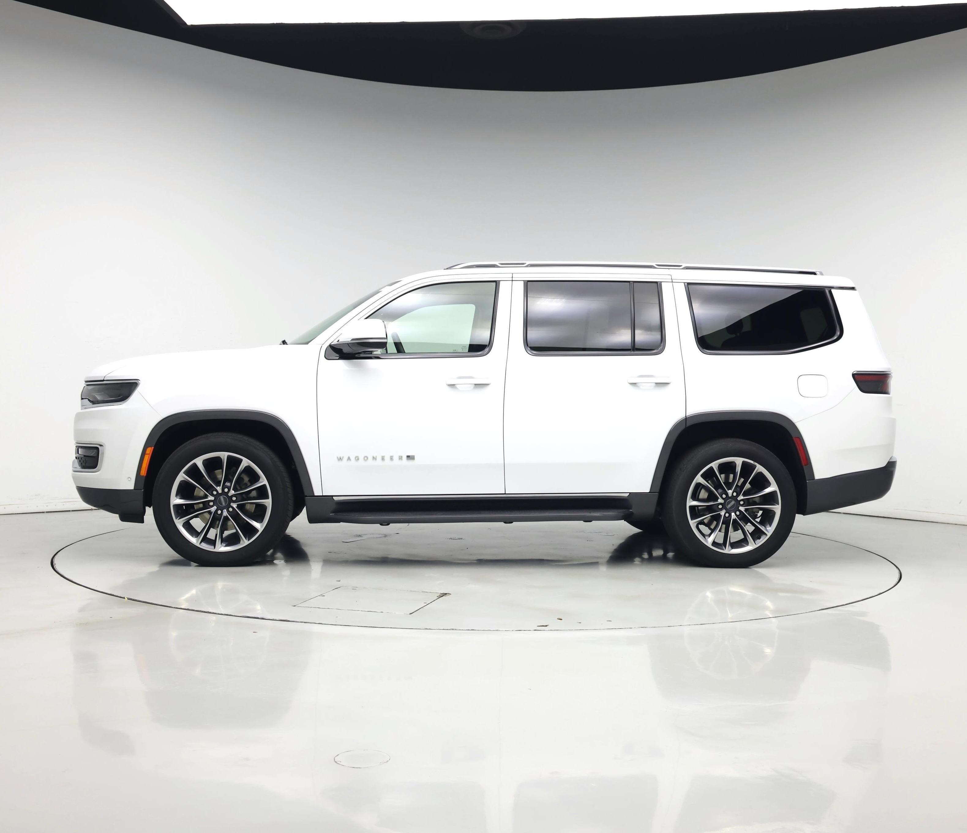 Thumbnail: 2022 Jeep Wagoneer - 3
