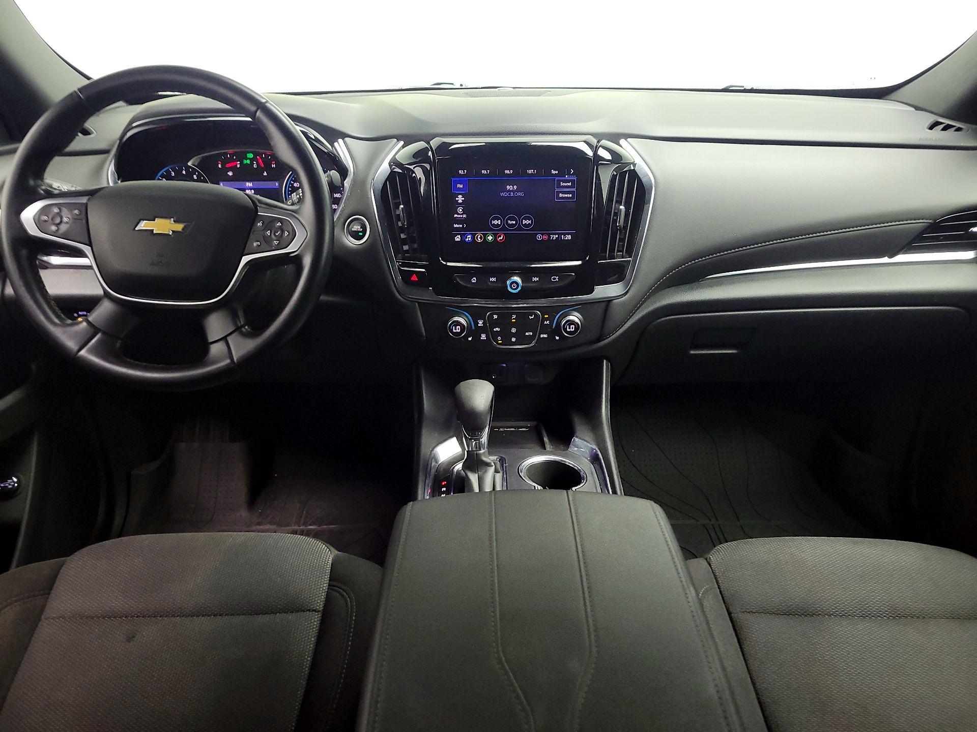 Thumbnail: 2023 Chevrolet Traverse - 9