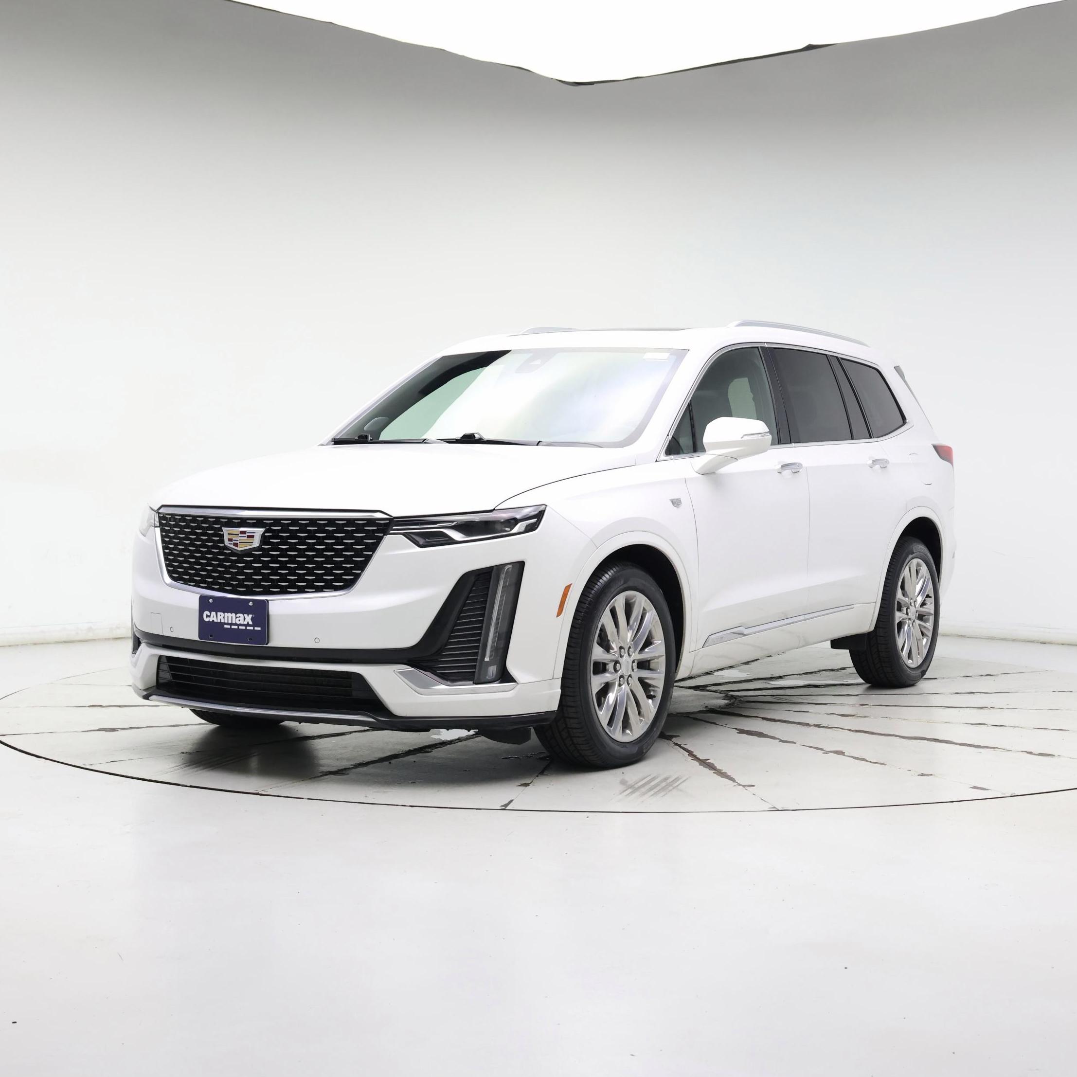 Thumbnail: 2022 Cadillac XT6 - 4