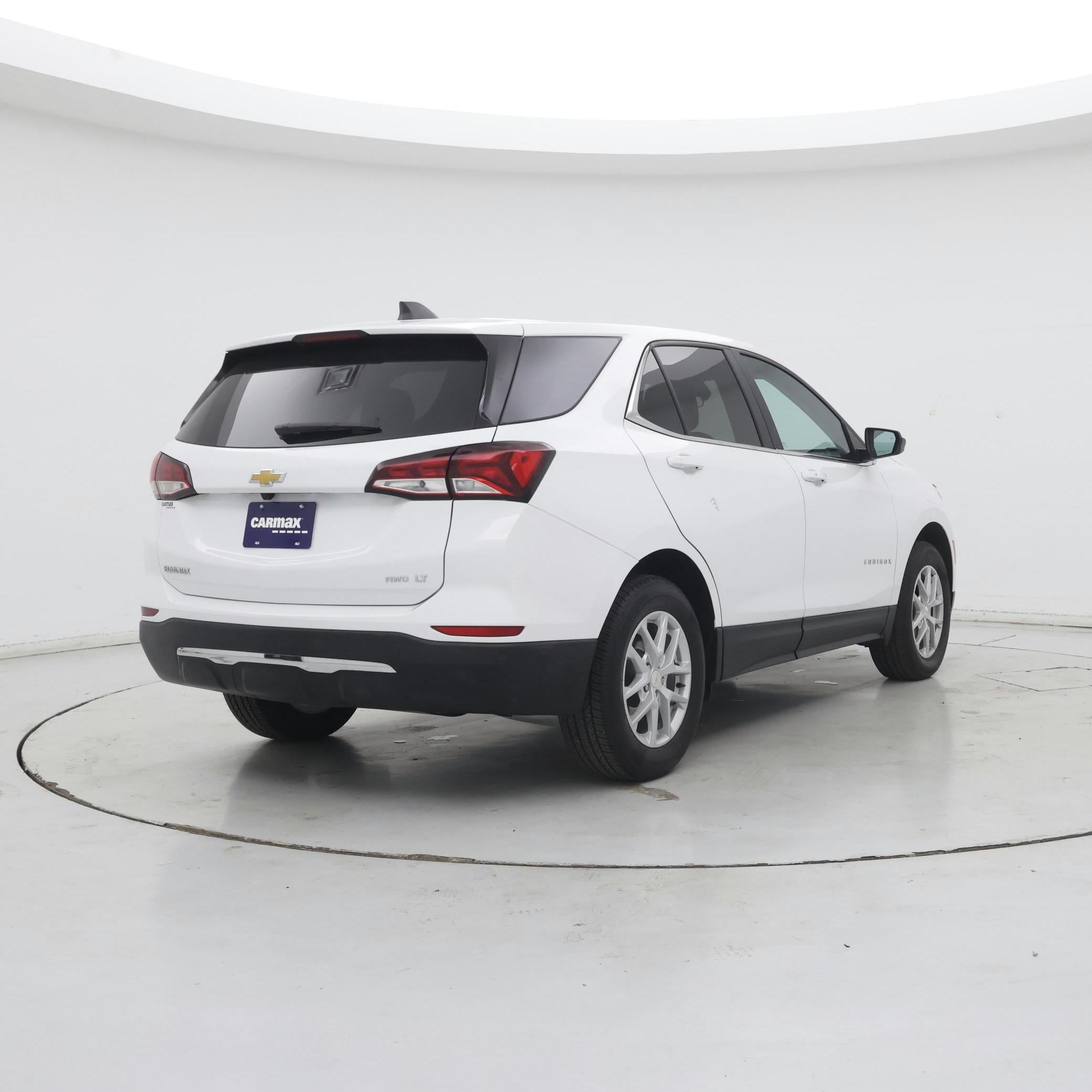 Thumbnail: 2023 Chevrolet Equinox - 8