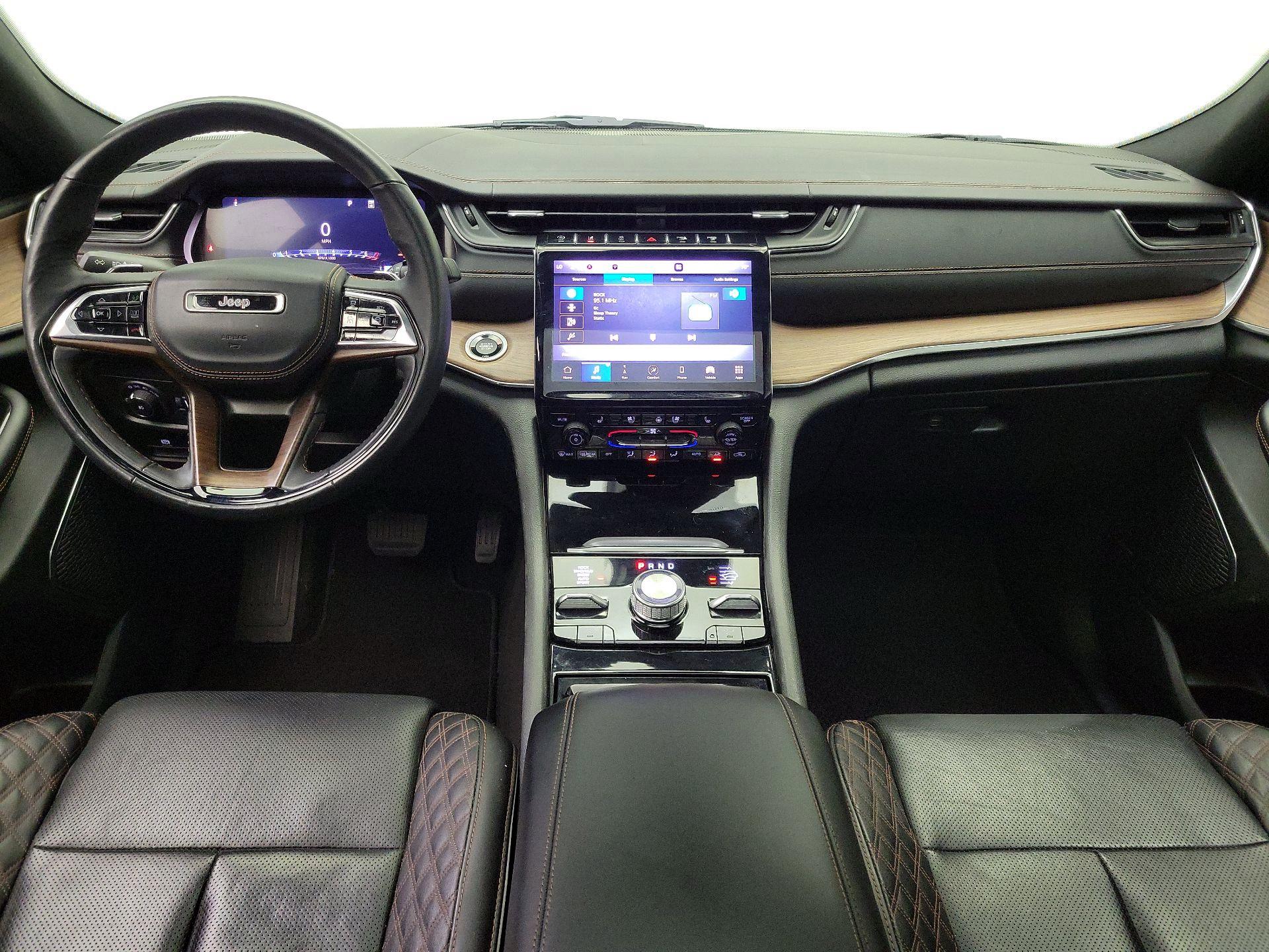 Thumbnail: 2023 Jeep Grand Cherokee - 9