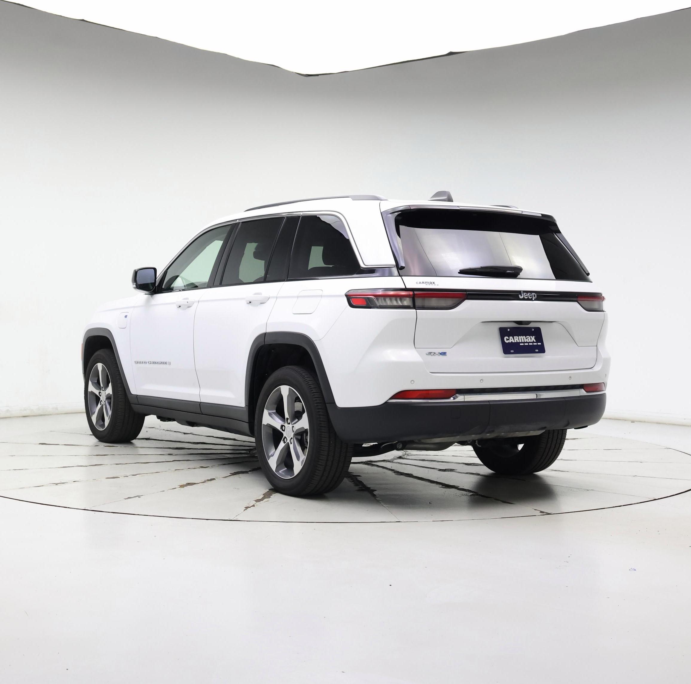 Thumbnail: 2023 Jeep Grand Cherokee - 2