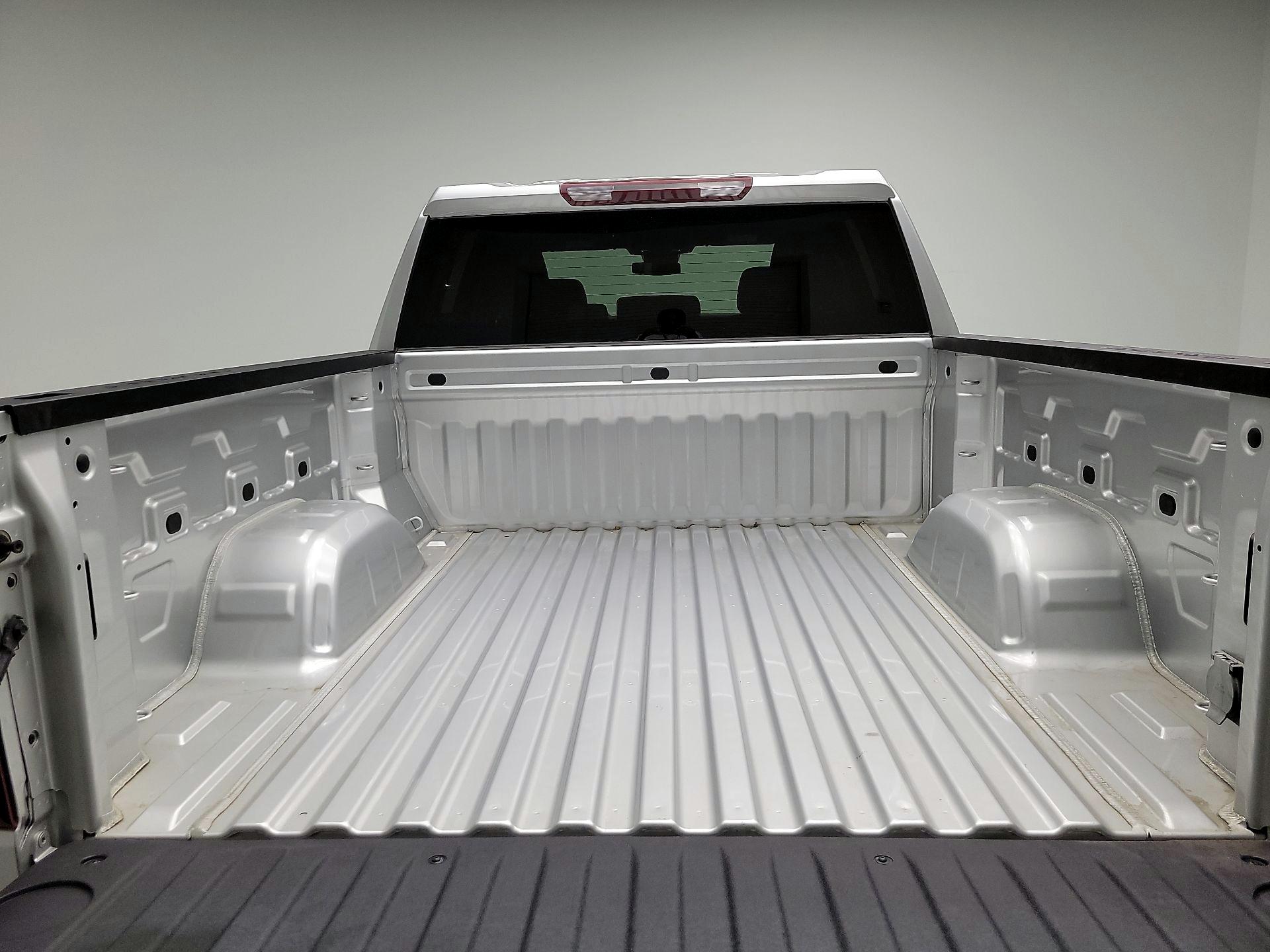 Thumbnail: 2022 Chevrolet Silverado 1500 - 20