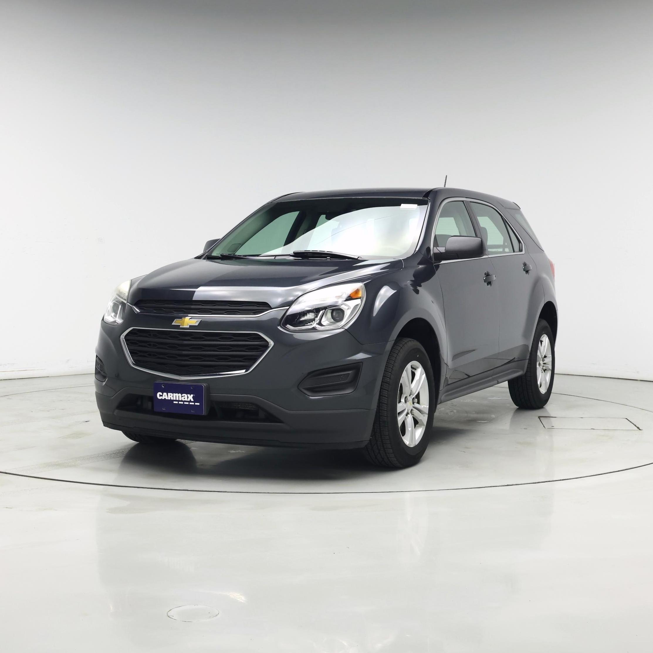 Thumbnail: 2017 Chevrolet Equinox - 4