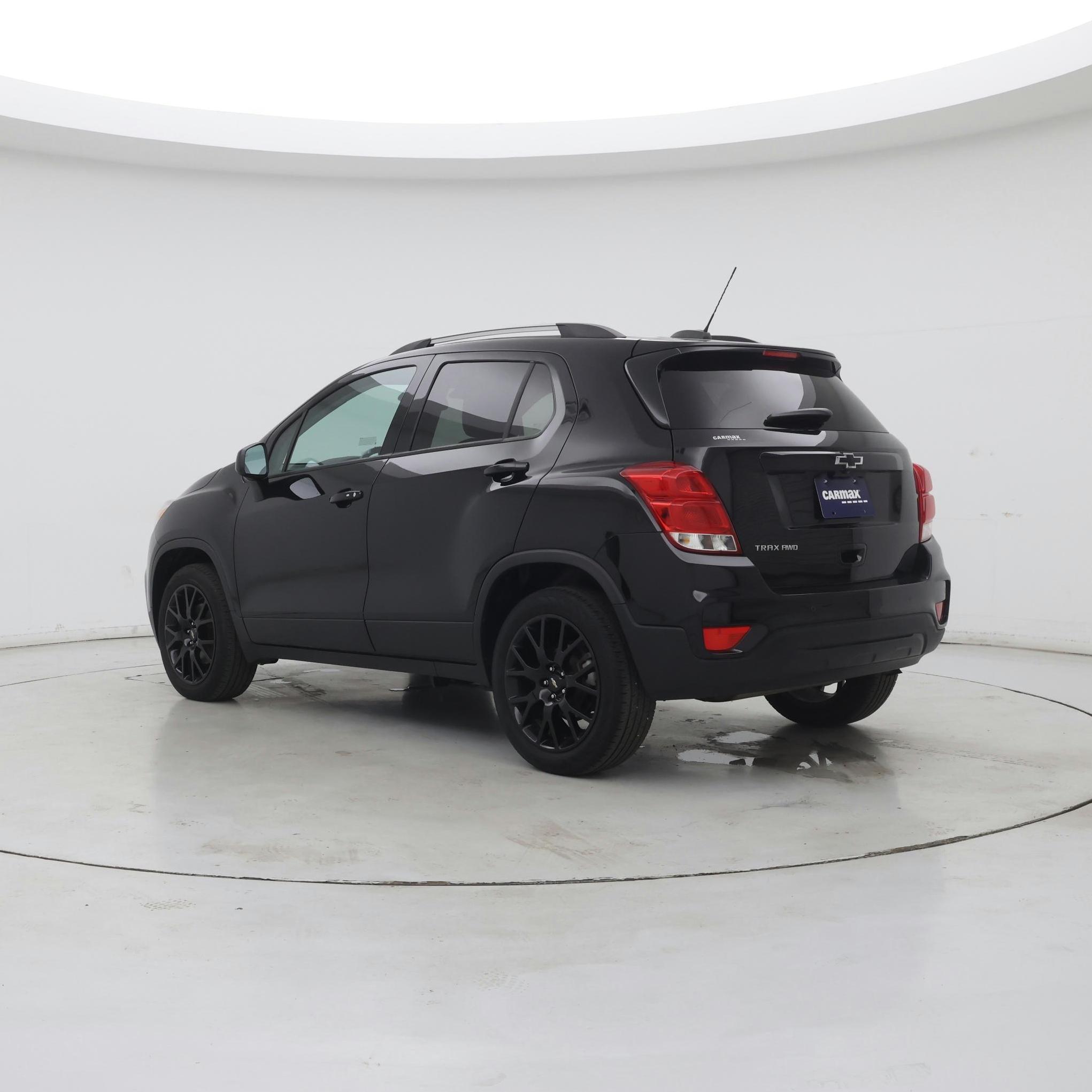 Thumbnail: 2022 Chevrolet Trax - 2