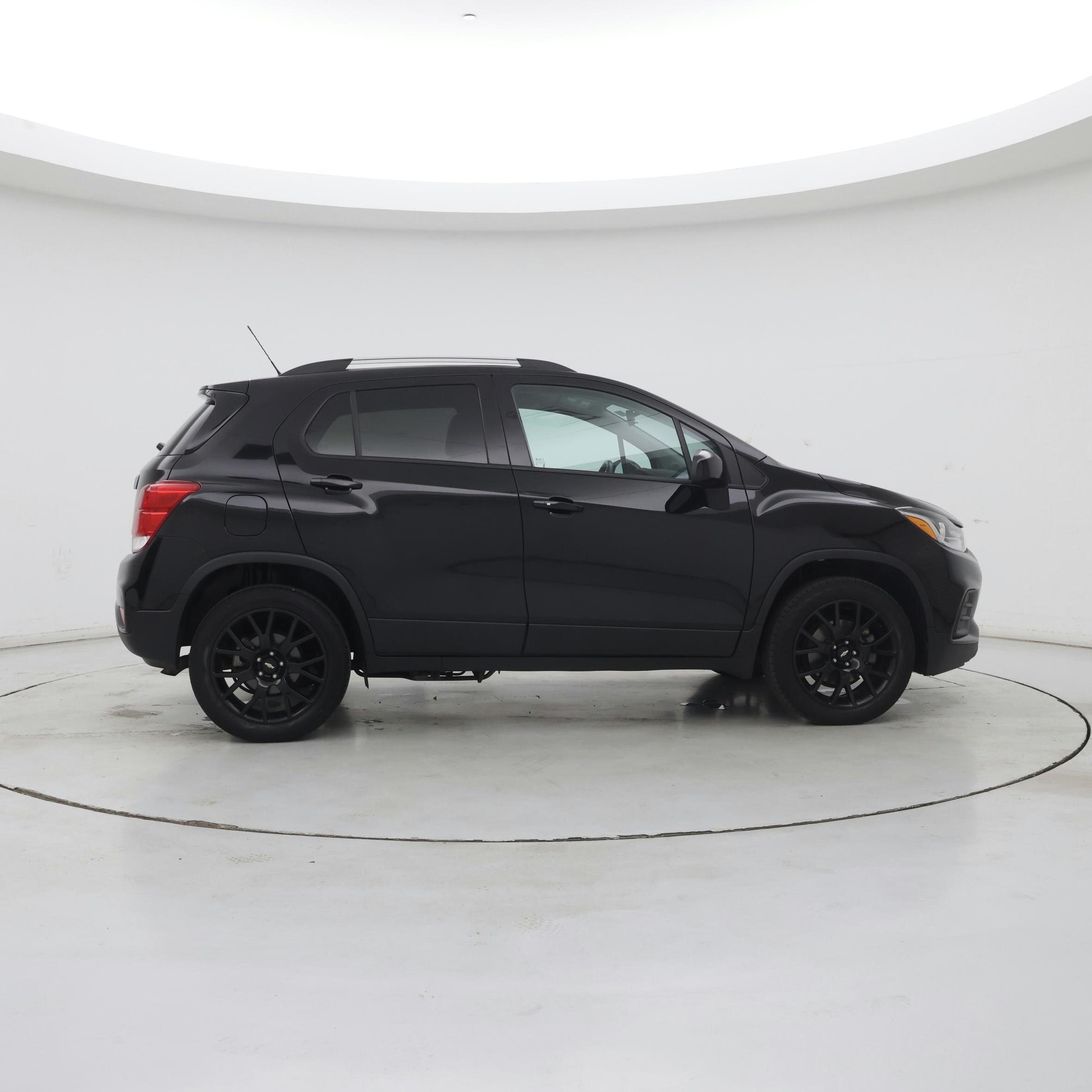 Thumbnail: 2022 Chevrolet Trax - 7