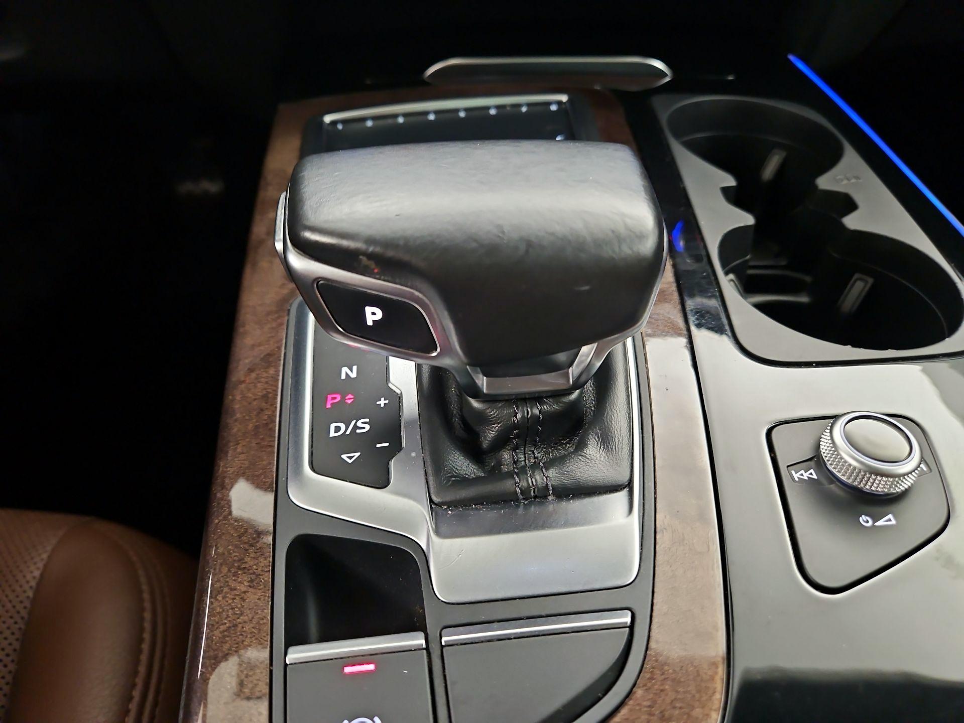 Thumbnail: 2017 Audi Q7 - 18