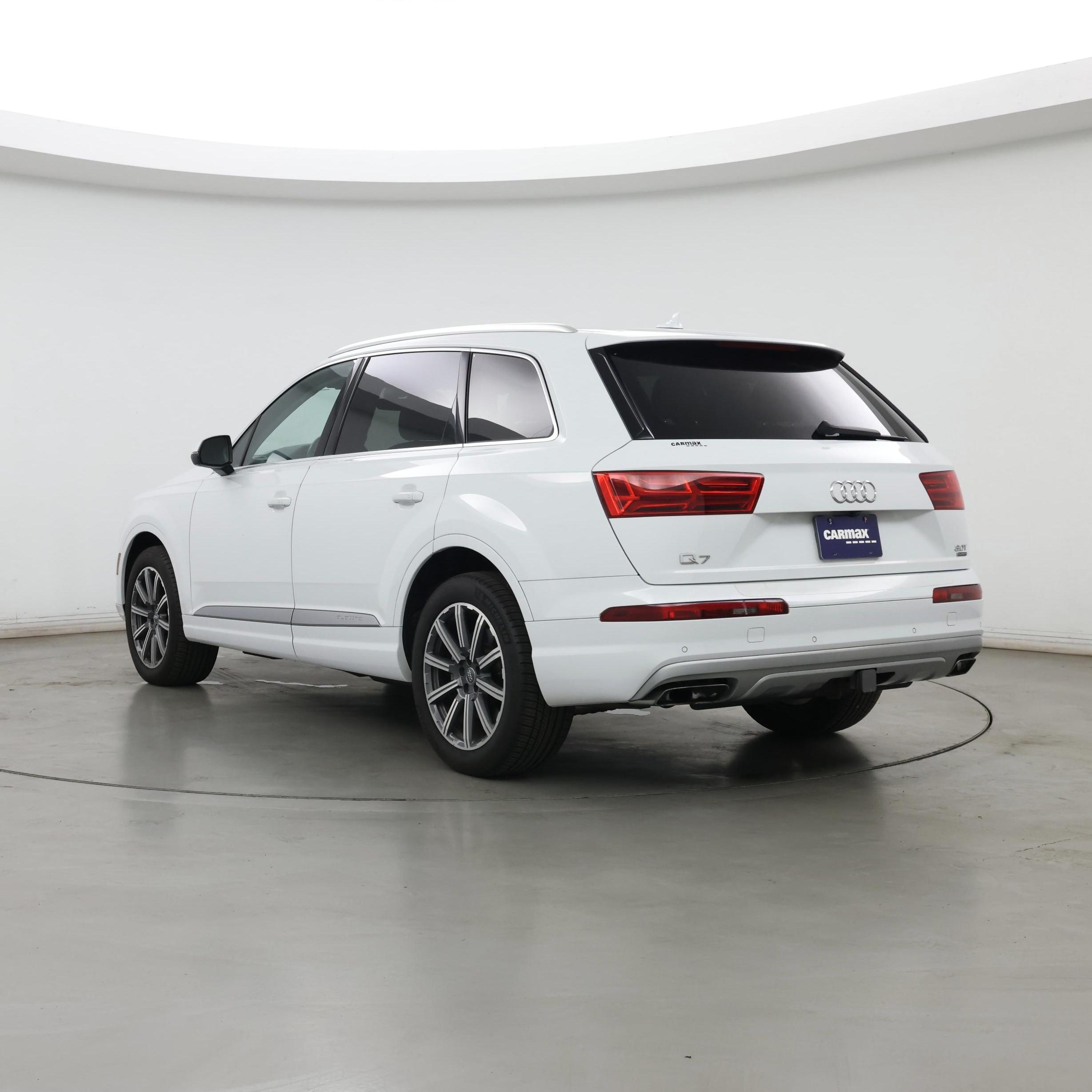 Thumbnail: 2017 Audi Q7 - 2