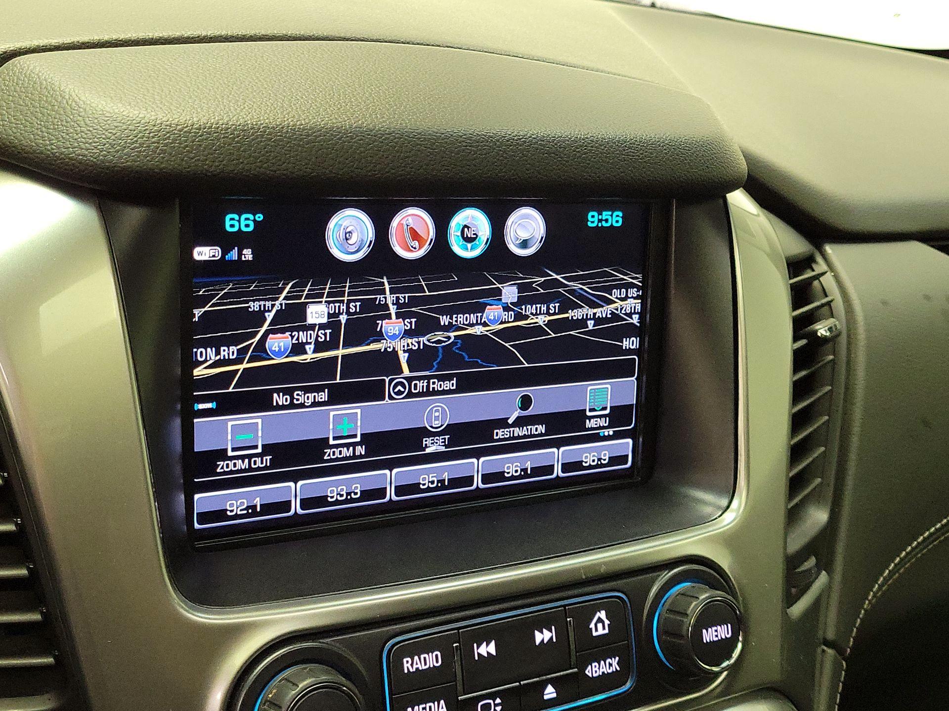 Thumbnail: 2019 Chevrolet Suburban - 14