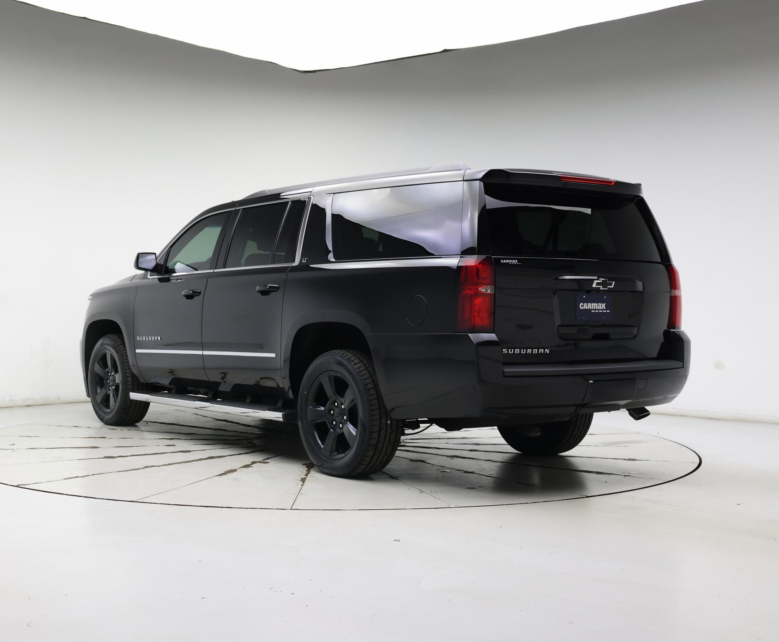 Thumbnail: 2019 Chevrolet Suburban - 2