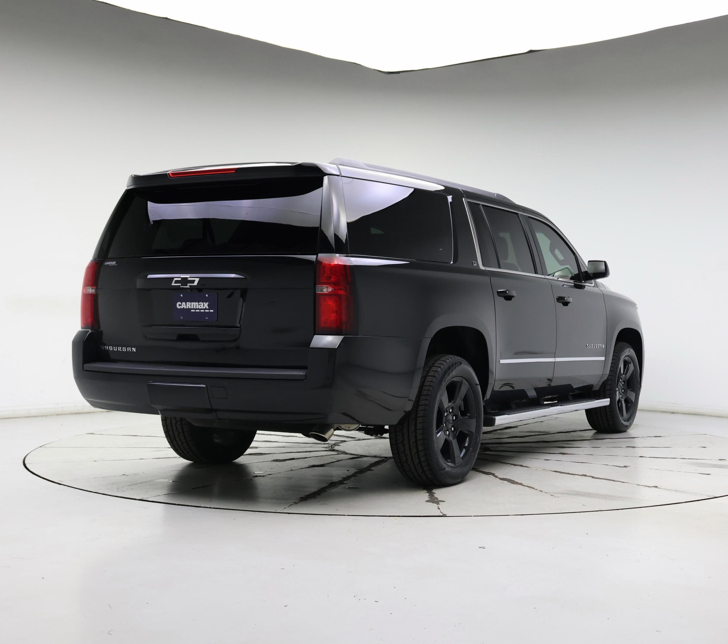 Thumbnail: 2019 Chevrolet Suburban - 8