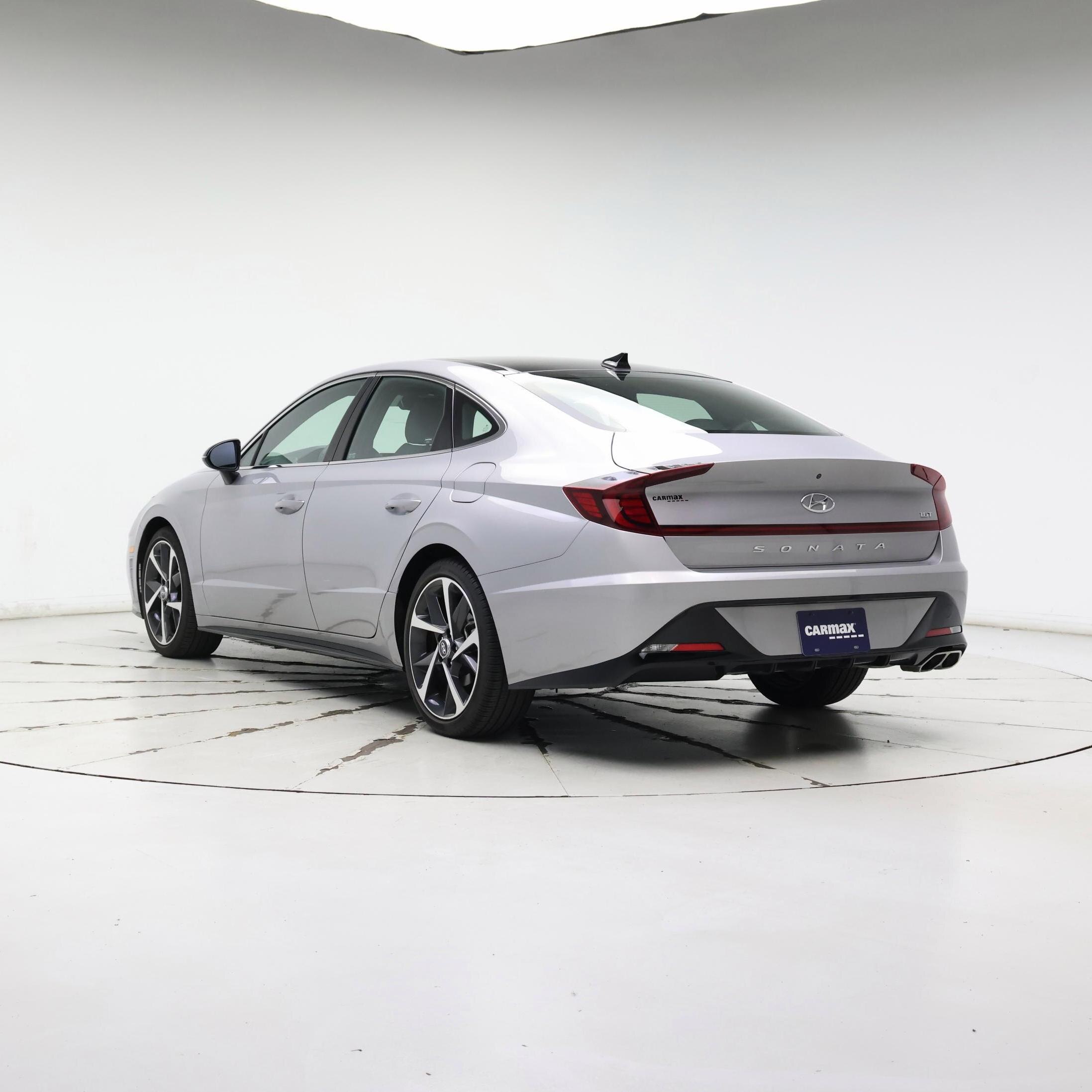 Thumbnail: 2023 Hyundai Sonata - 2