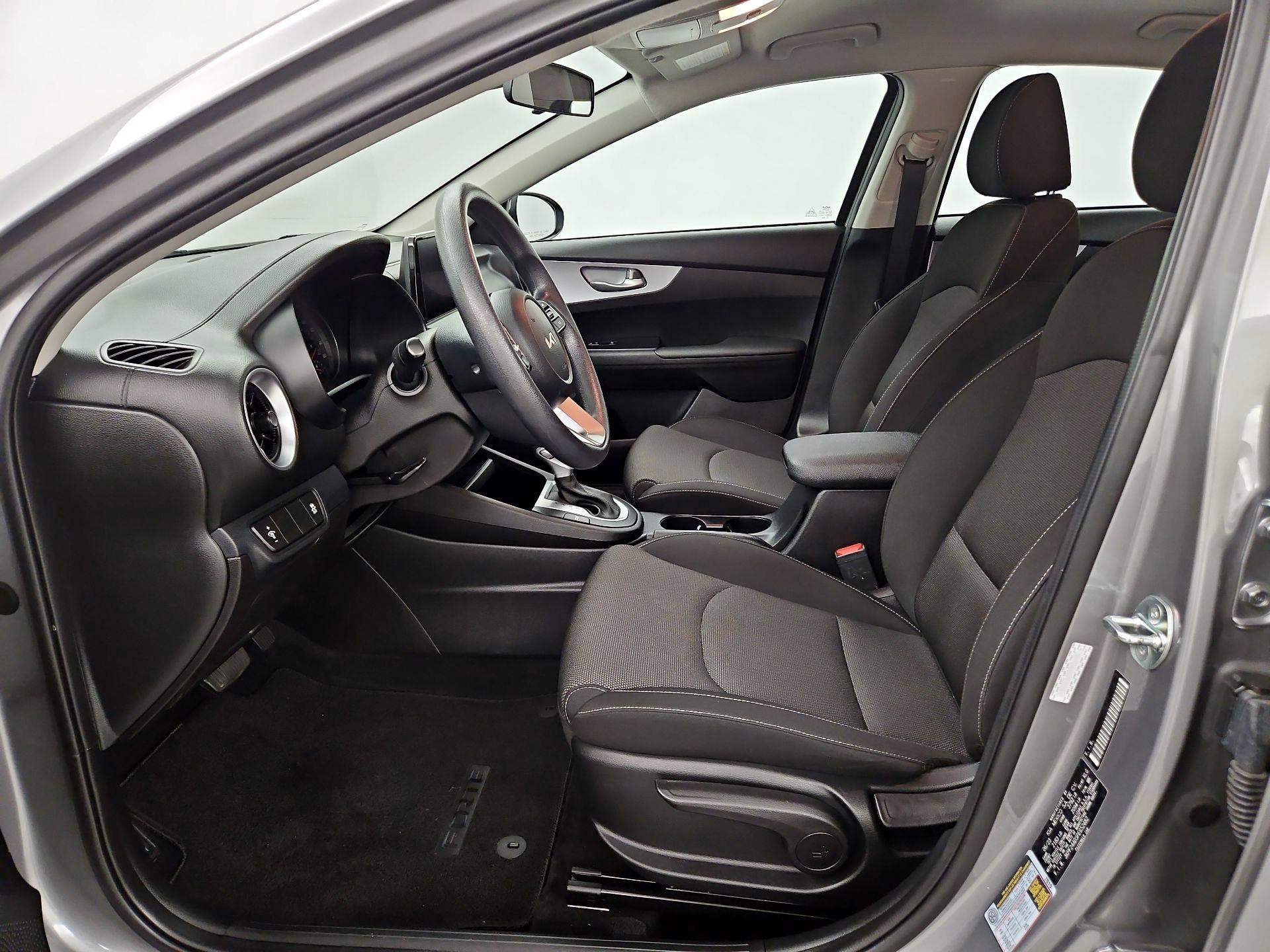 Thumbnail: 2023 Kia Forte - 11