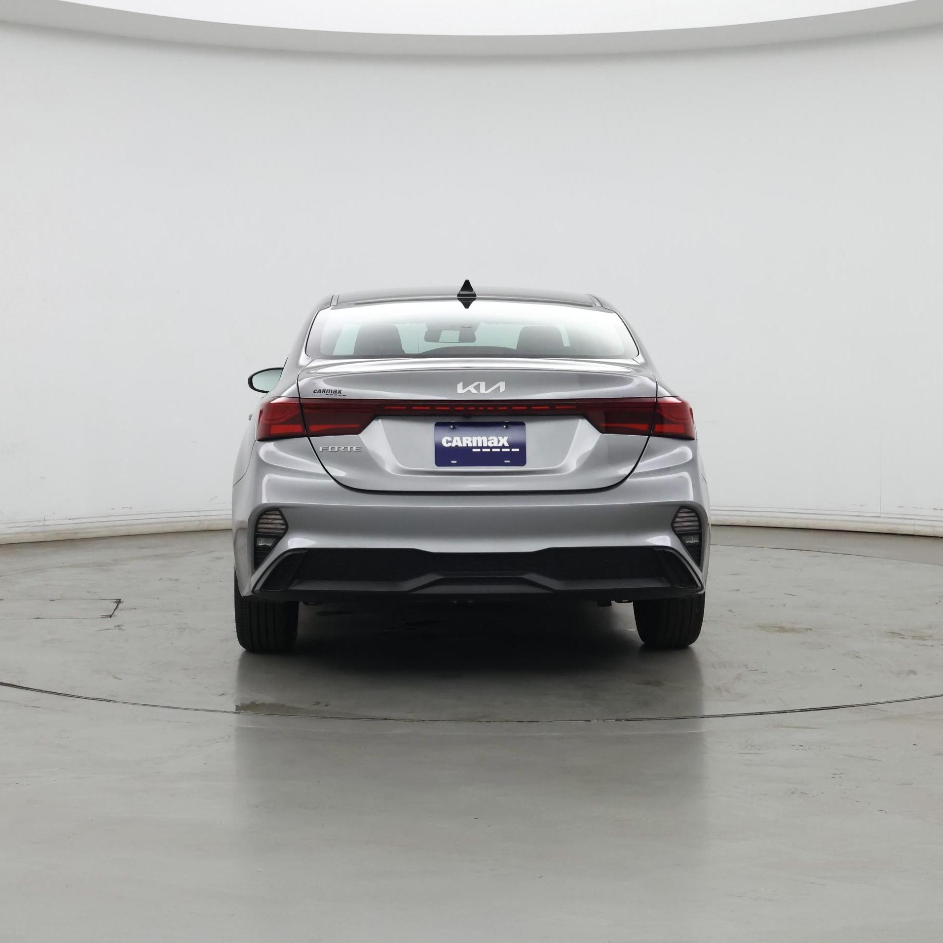 Thumbnail: 2023 Kia Forte - 6