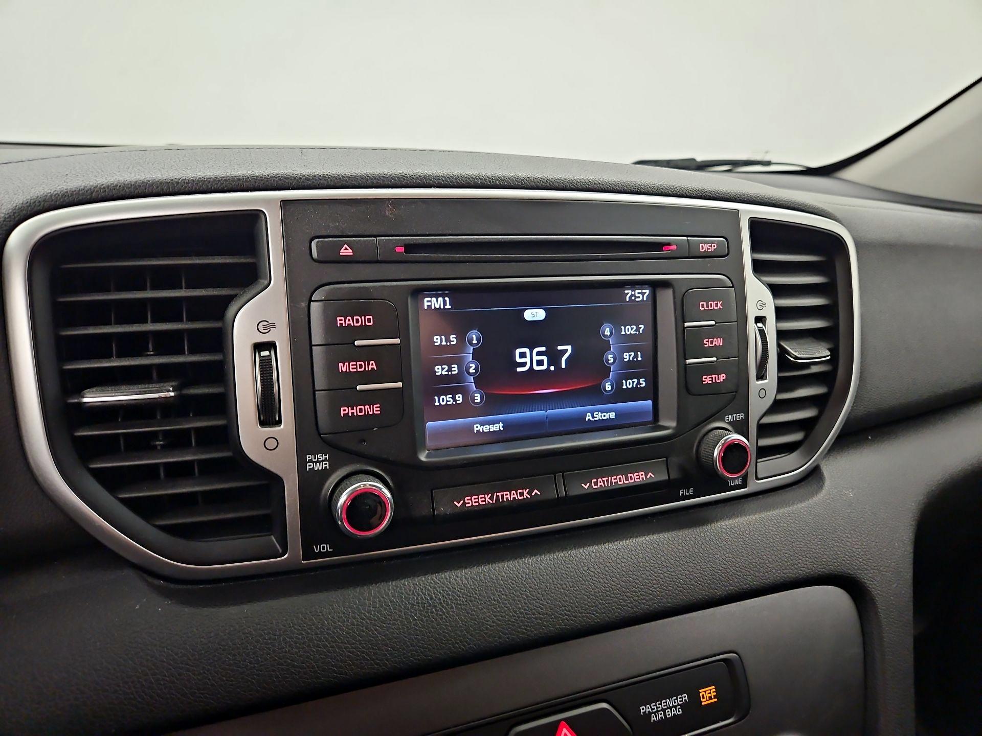 Thumbnail: 2019 Kia Sportage - 15