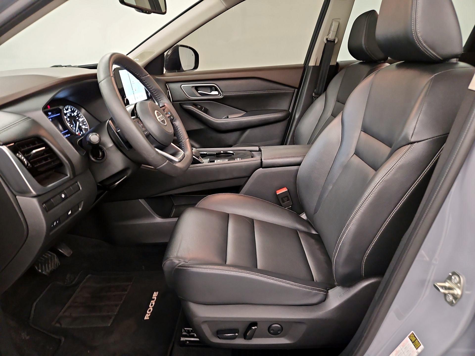 Thumbnail: 2021 Nissan Rogue - 11