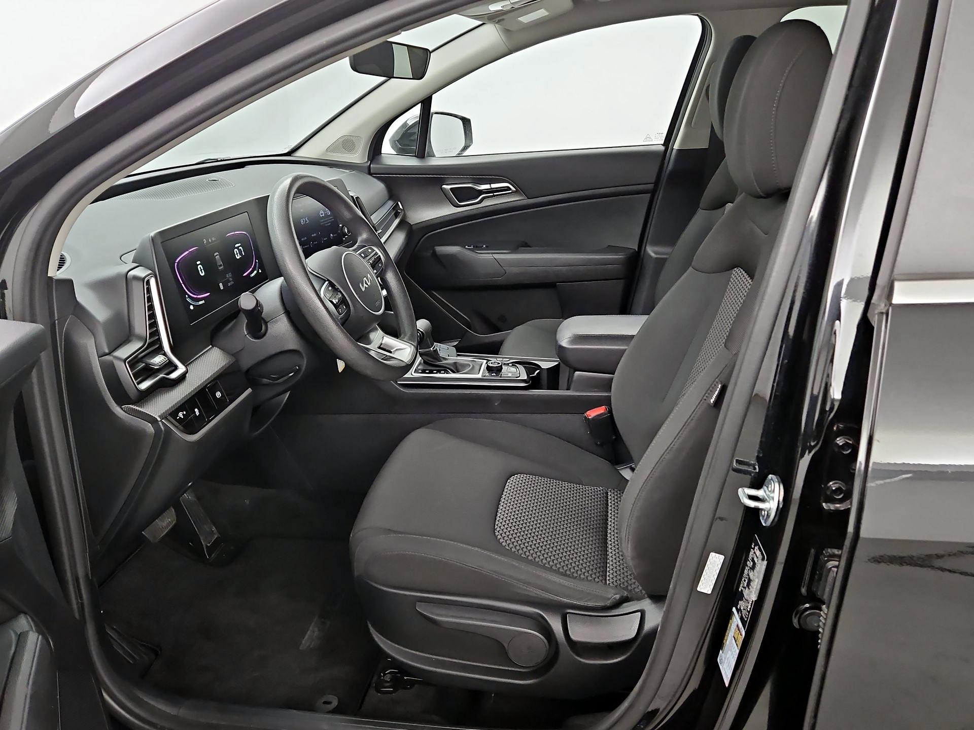 Thumbnail: 2024 Kia Sportage - 11